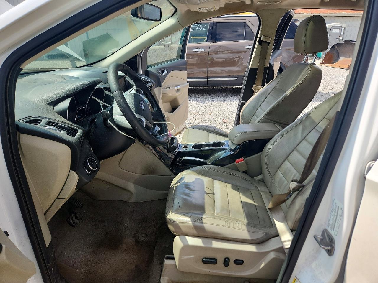 2014 Ford Escape White vin: 1FMCU0J95EUC51476