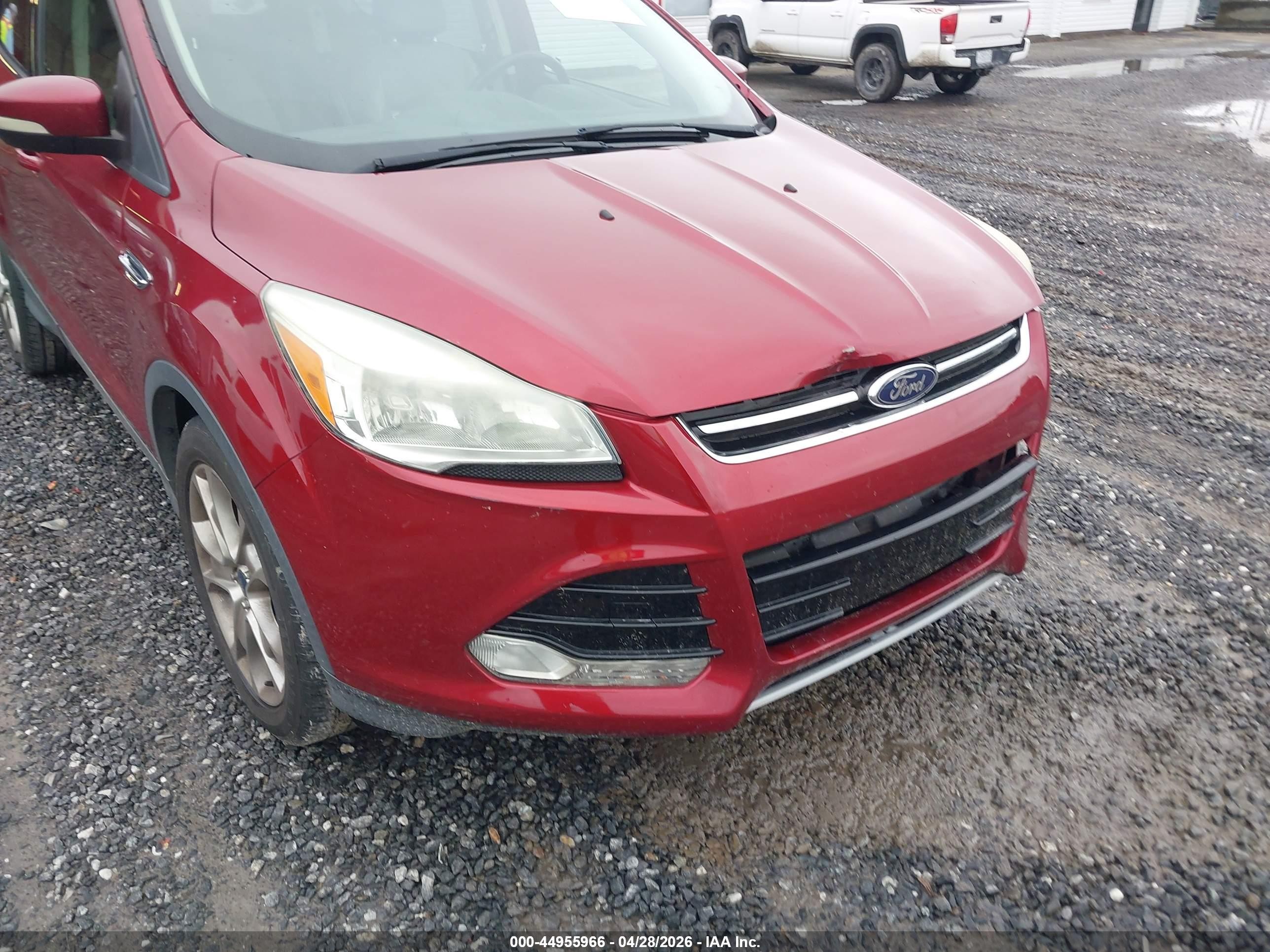 2014 Ford Escape Titanium Red vin: 1FMCU0J95EUE20637