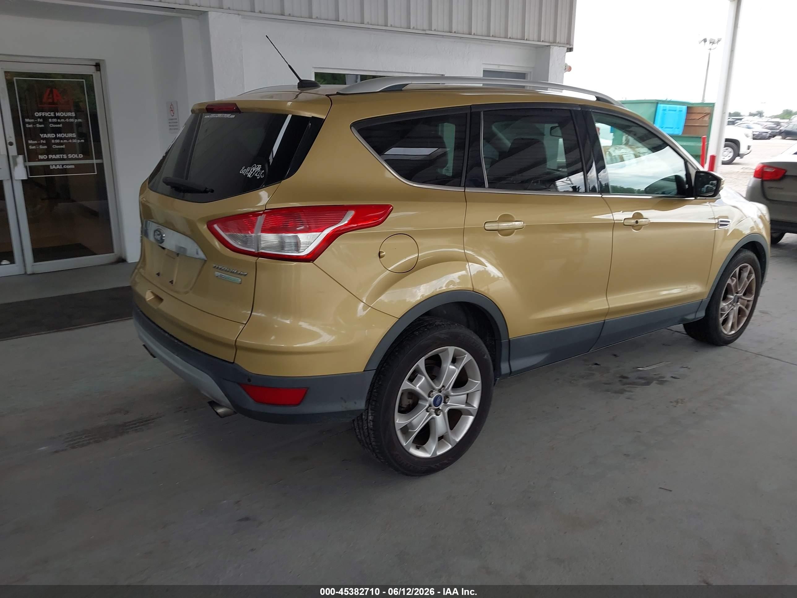 2015 Ford Escape Titanium Gold vin: 1FMCU0J95FUA26928