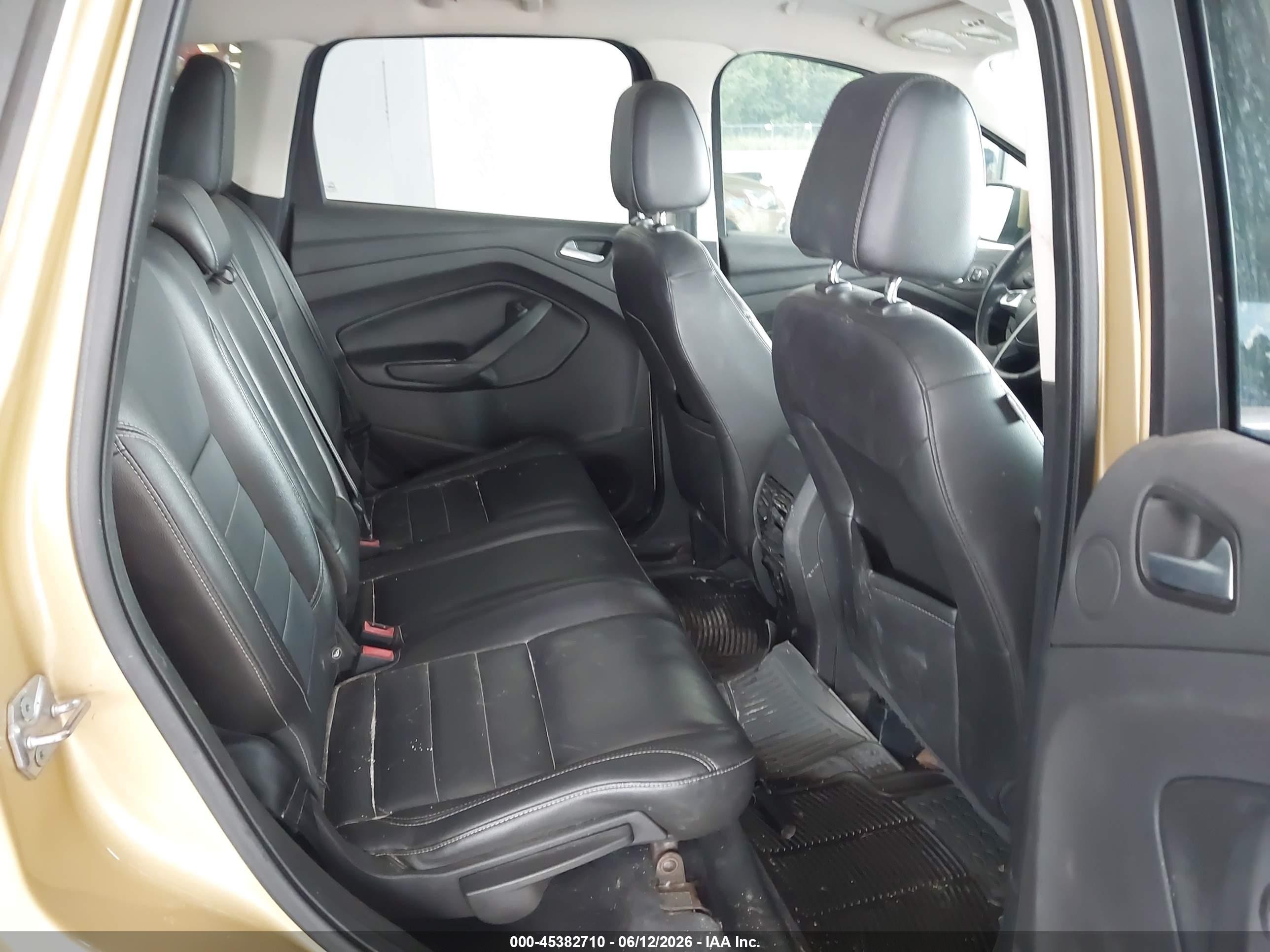 2015 Ford Escape Titanium Gold vin: 1FMCU0J95FUA26928