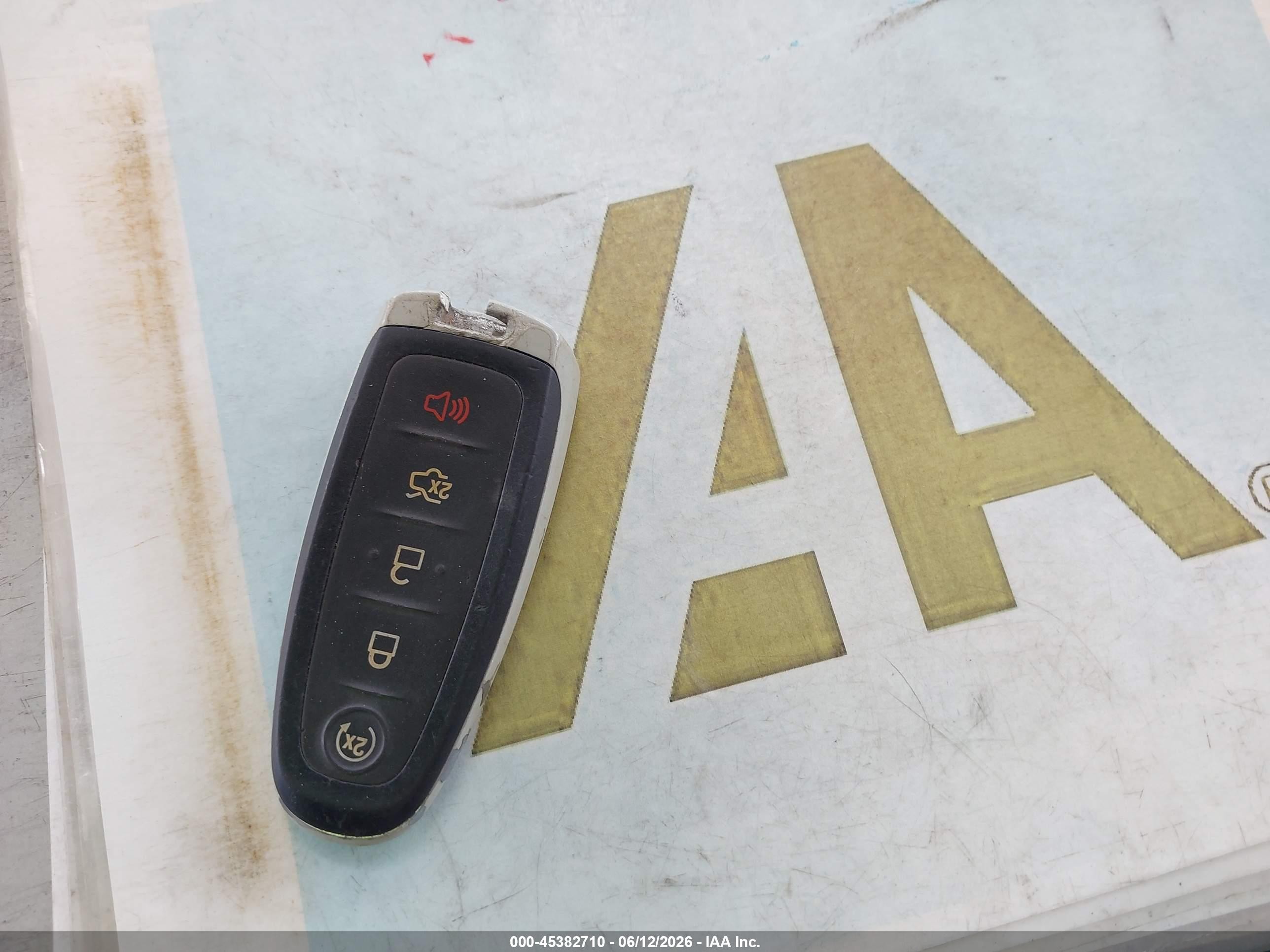 2015 Ford Escape Titanium Gold vin: 1FMCU0J95FUA26928