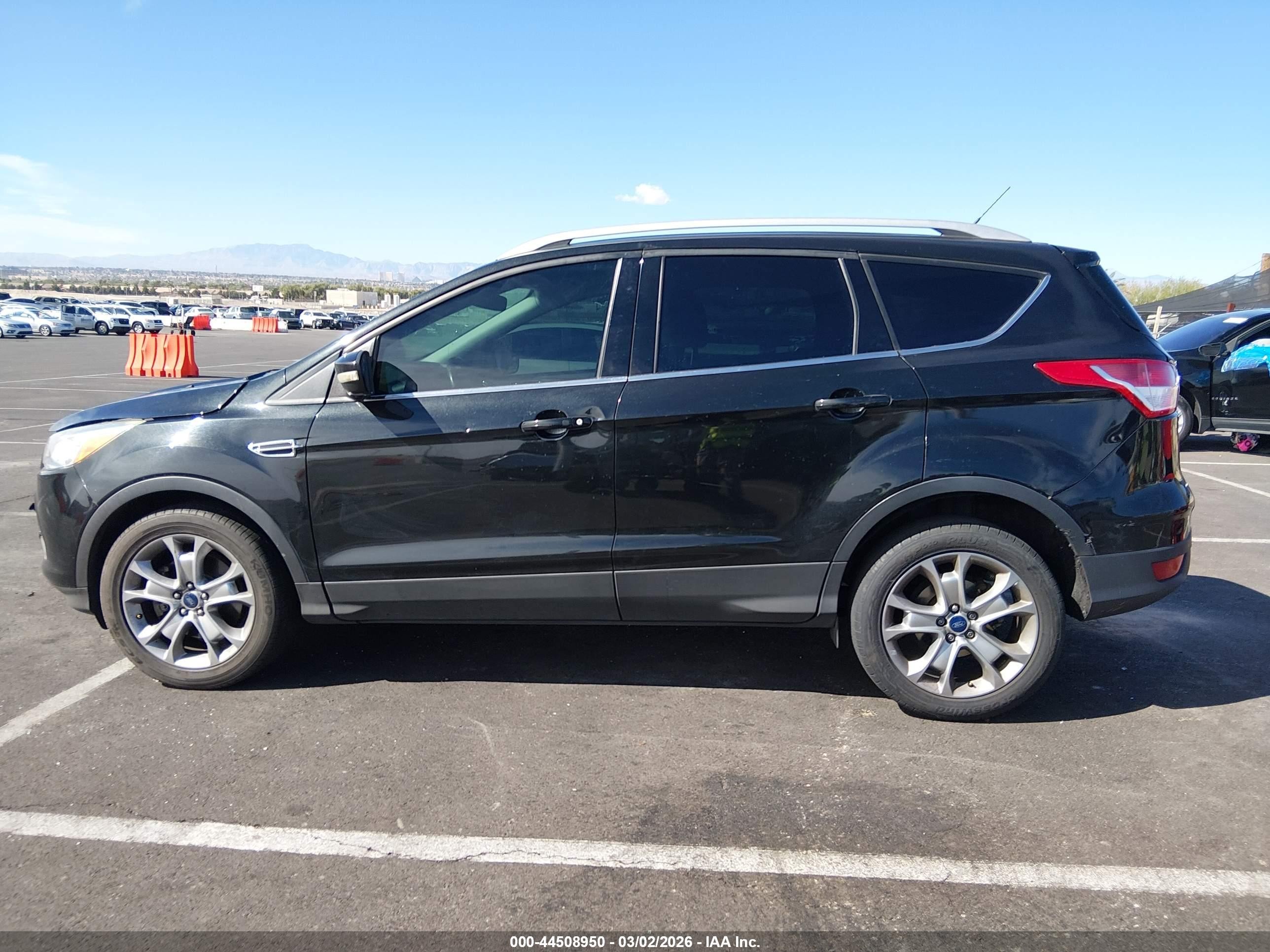 2015 Ford Escape Titanium Black vin: 1FMCU0J95FUA44006