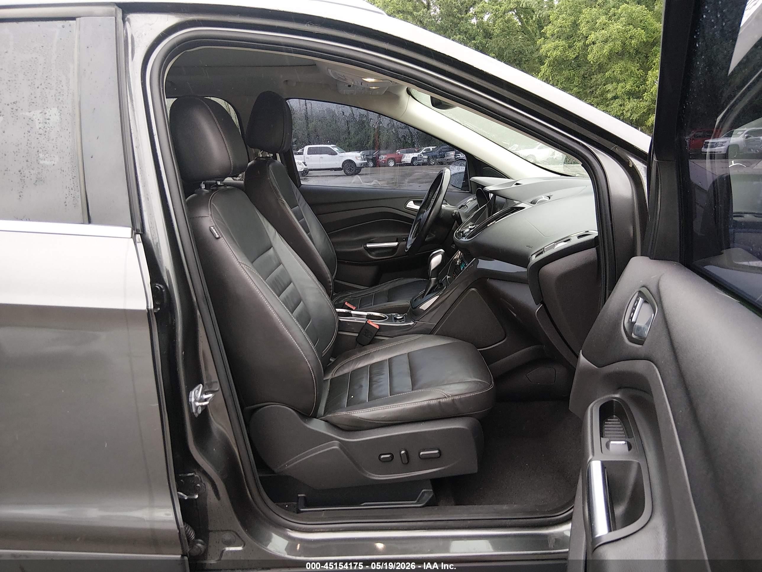 2015 Ford Escape Titanium Серый vin: 1FMCU0J95FUB61813