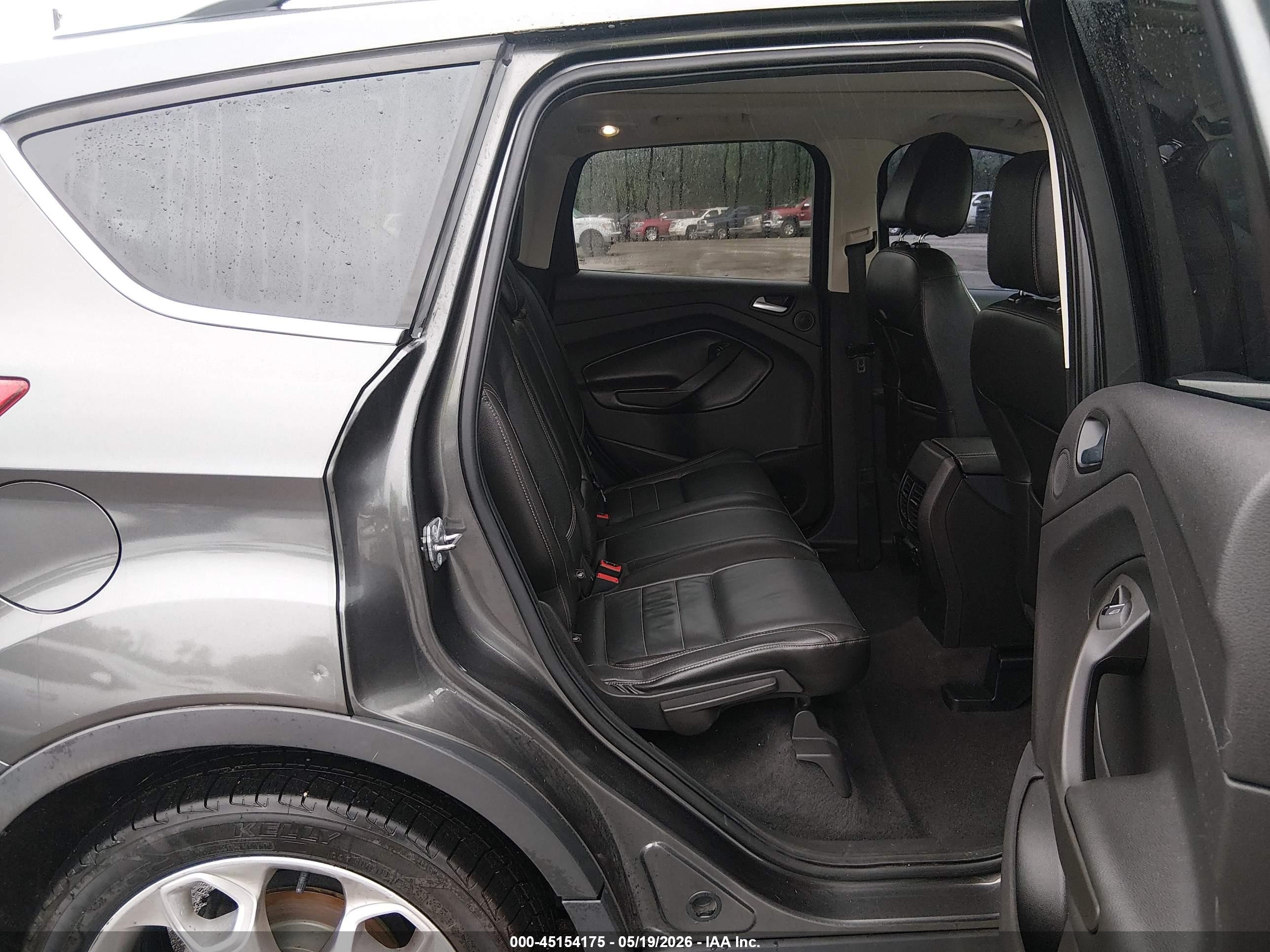 2015 Ford Escape Titanium Серый vin: 1FMCU0J95FUB61813