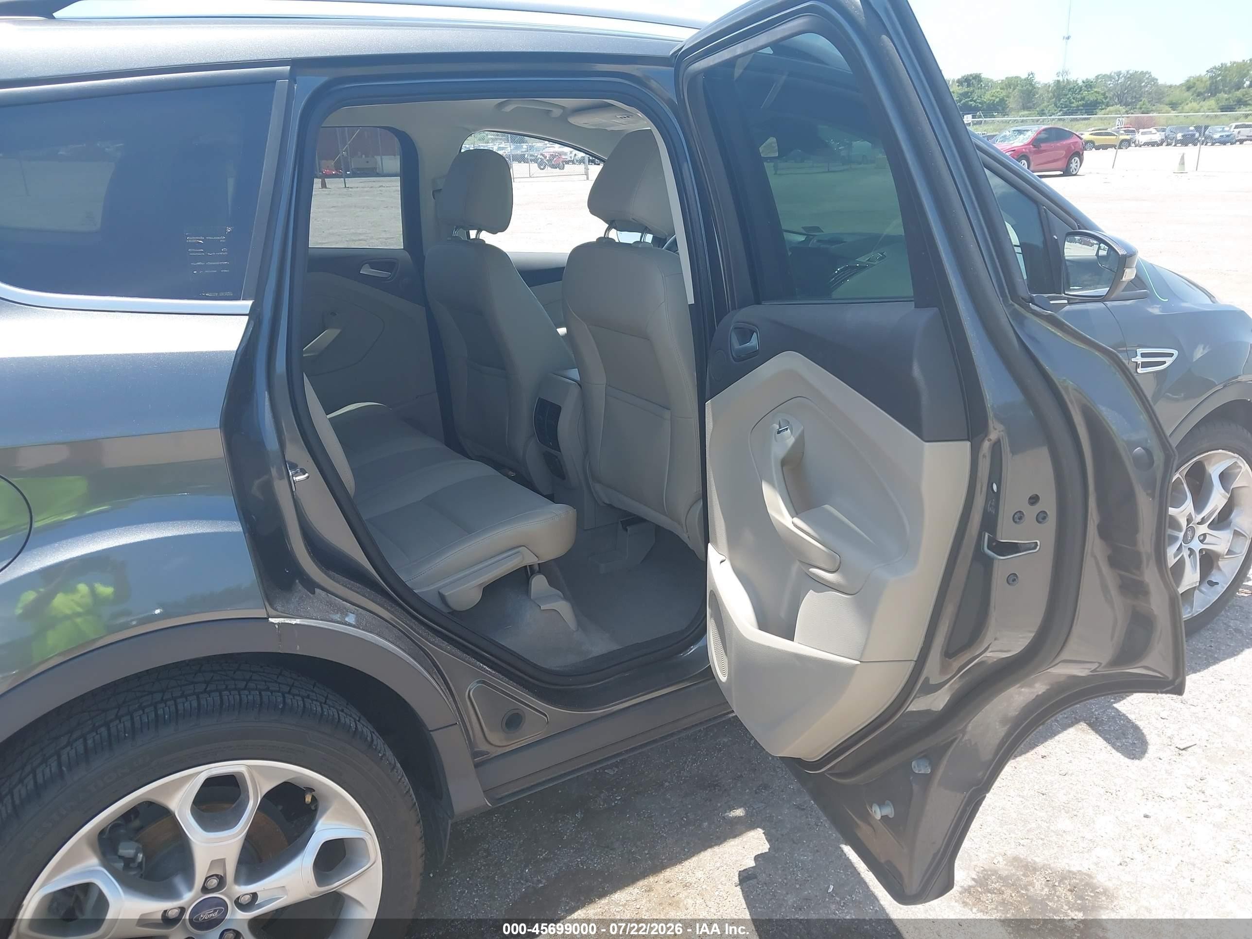 2015 Ford Escape Titanium Gray vin: 1FMCU0J95FUB78448