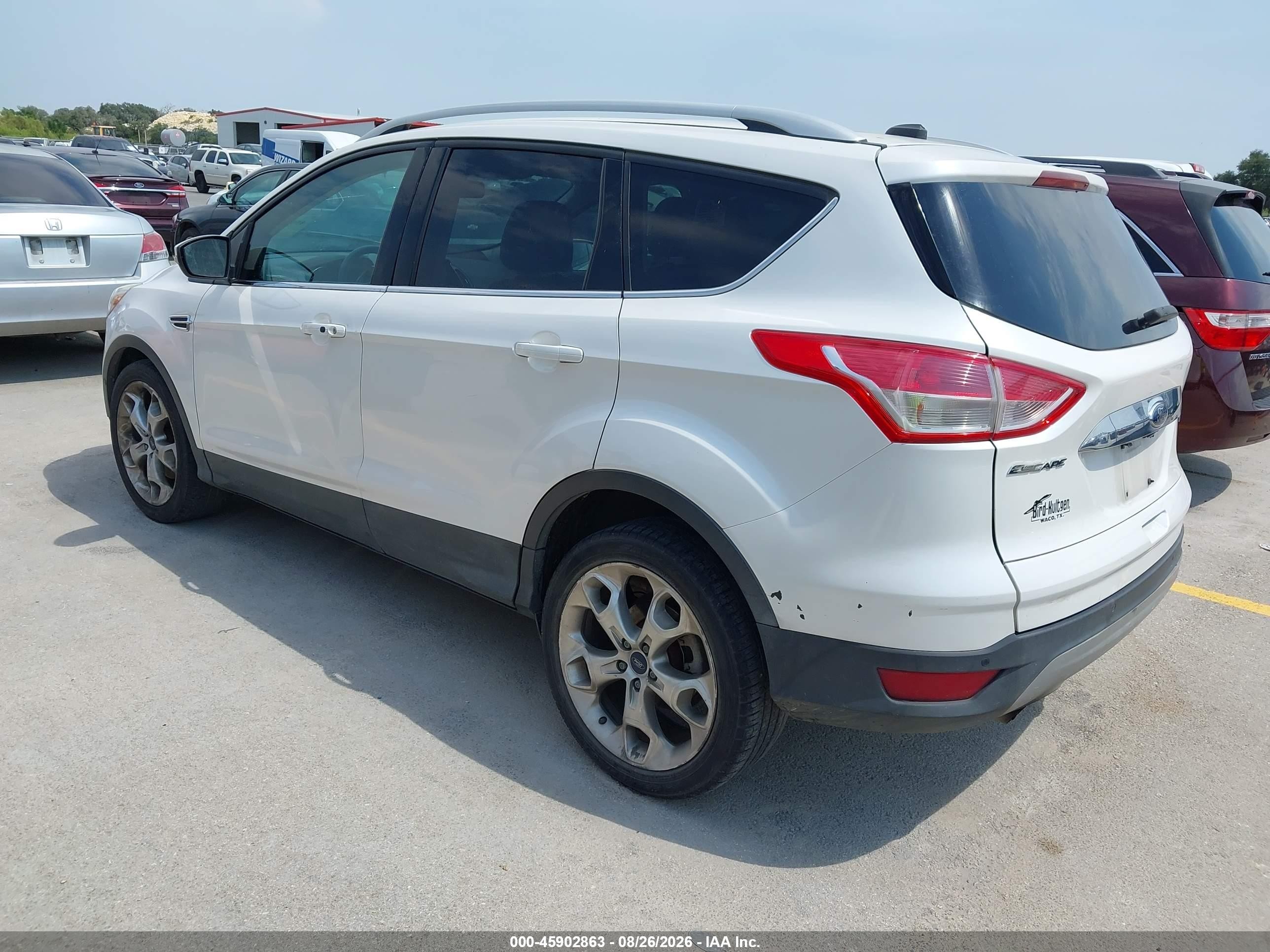2015 Ford Escape Titanium White vin: 1FMCU0J95FUC78422