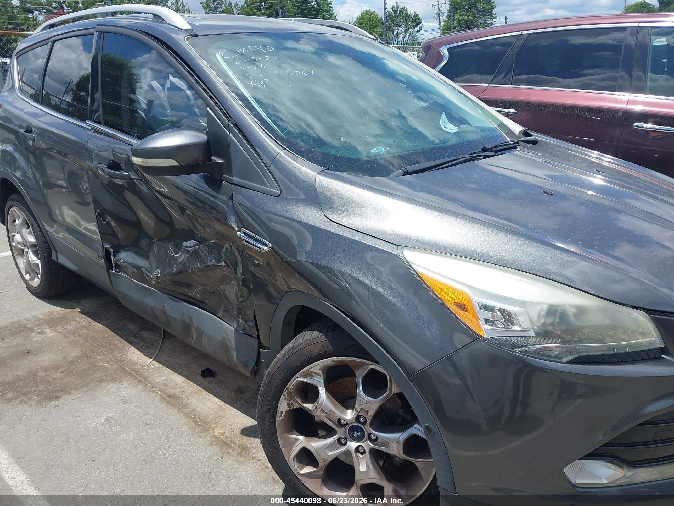 2015 Ford Escape Titanium Gray vin: 1FMCU0J95FUC88061