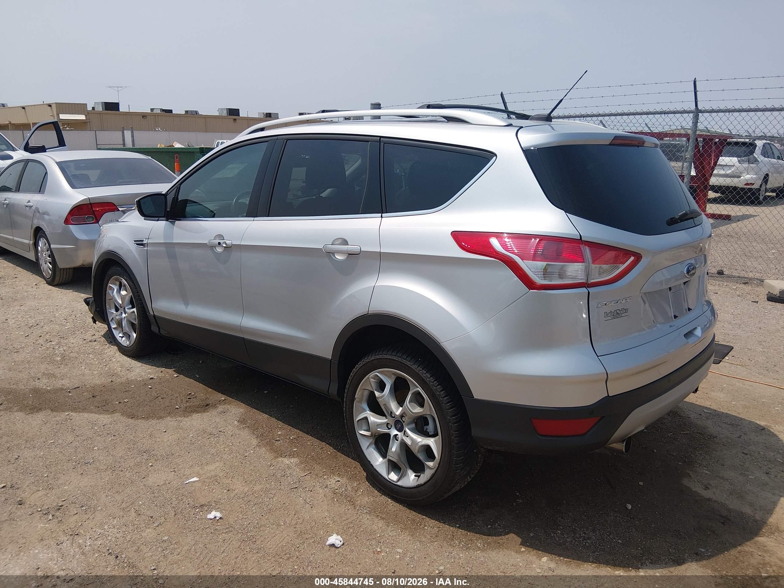 2013 Ford Escape Titanium Silver vin: 1FMCU0J96DUB00502