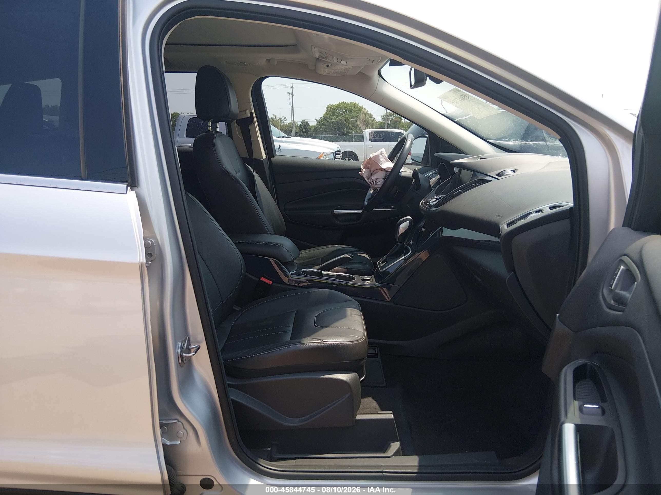 2013 Ford Escape Titanium Silver vin: 1FMCU0J96DUB00502