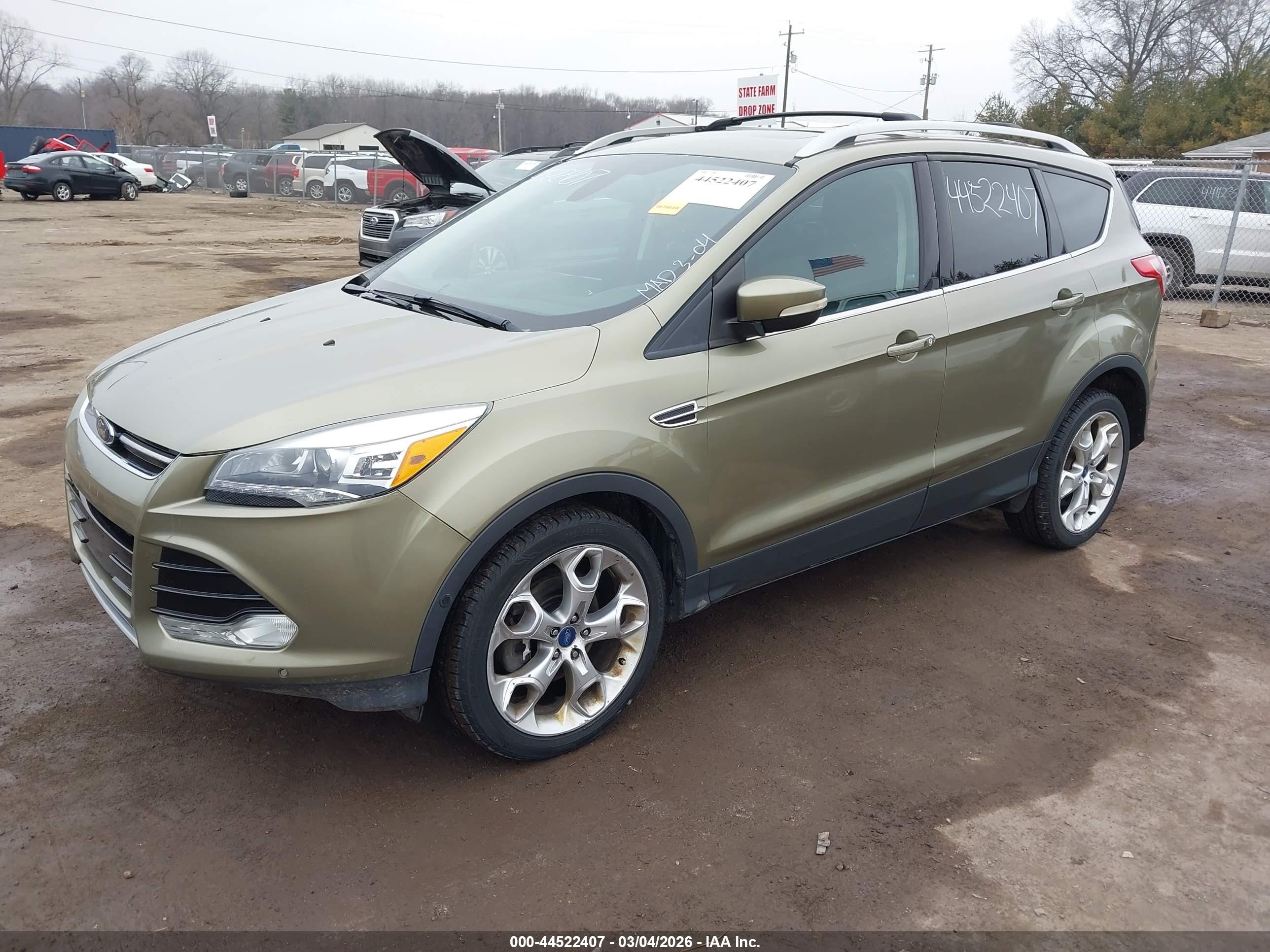 2013 Ford Escape Titanium Зеленый vin: 1FMCU0J96DUC42753