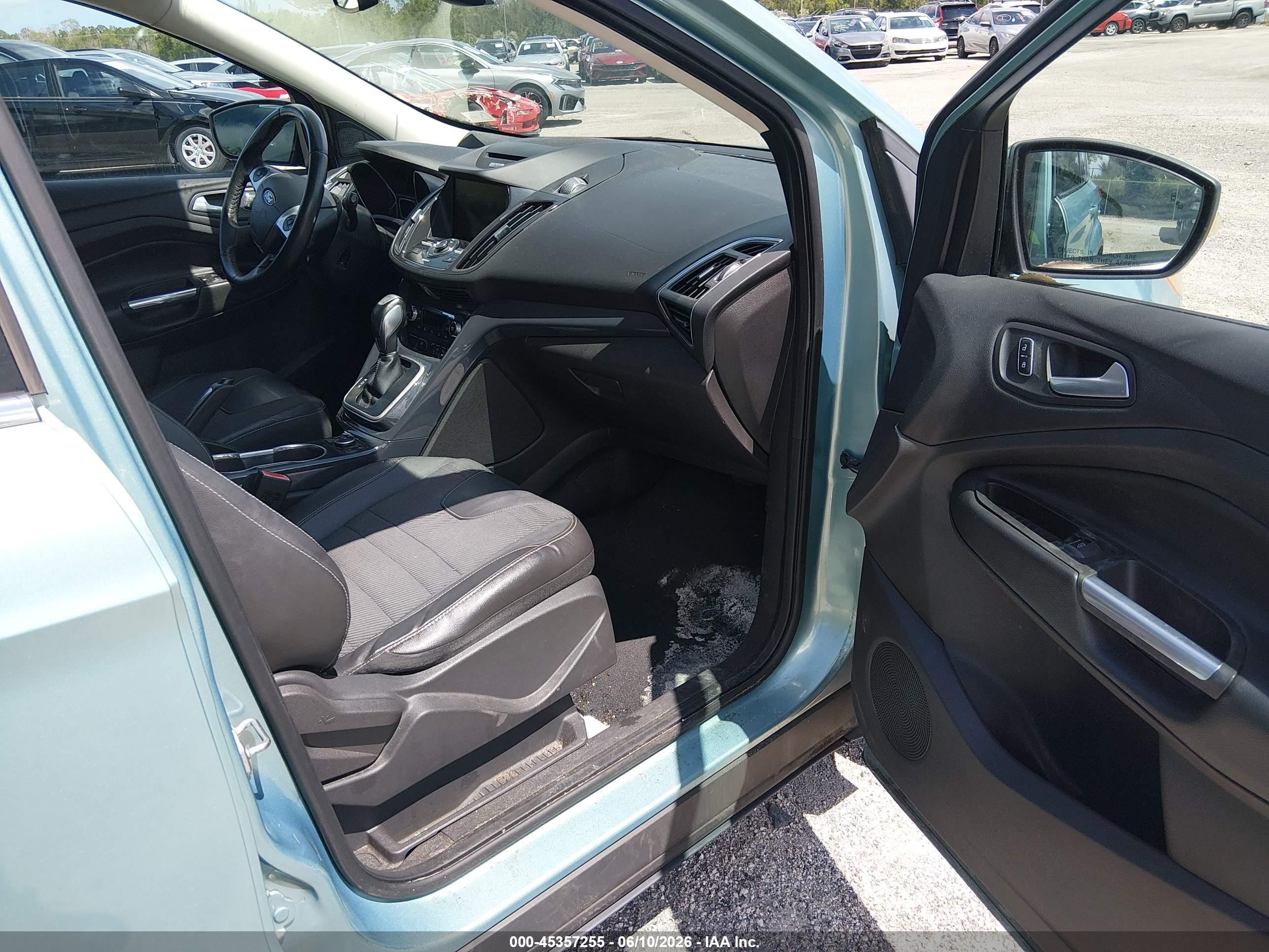 2013 Ford Escape Titanium Light Blue vin: 1FMCU0J96DUD33117