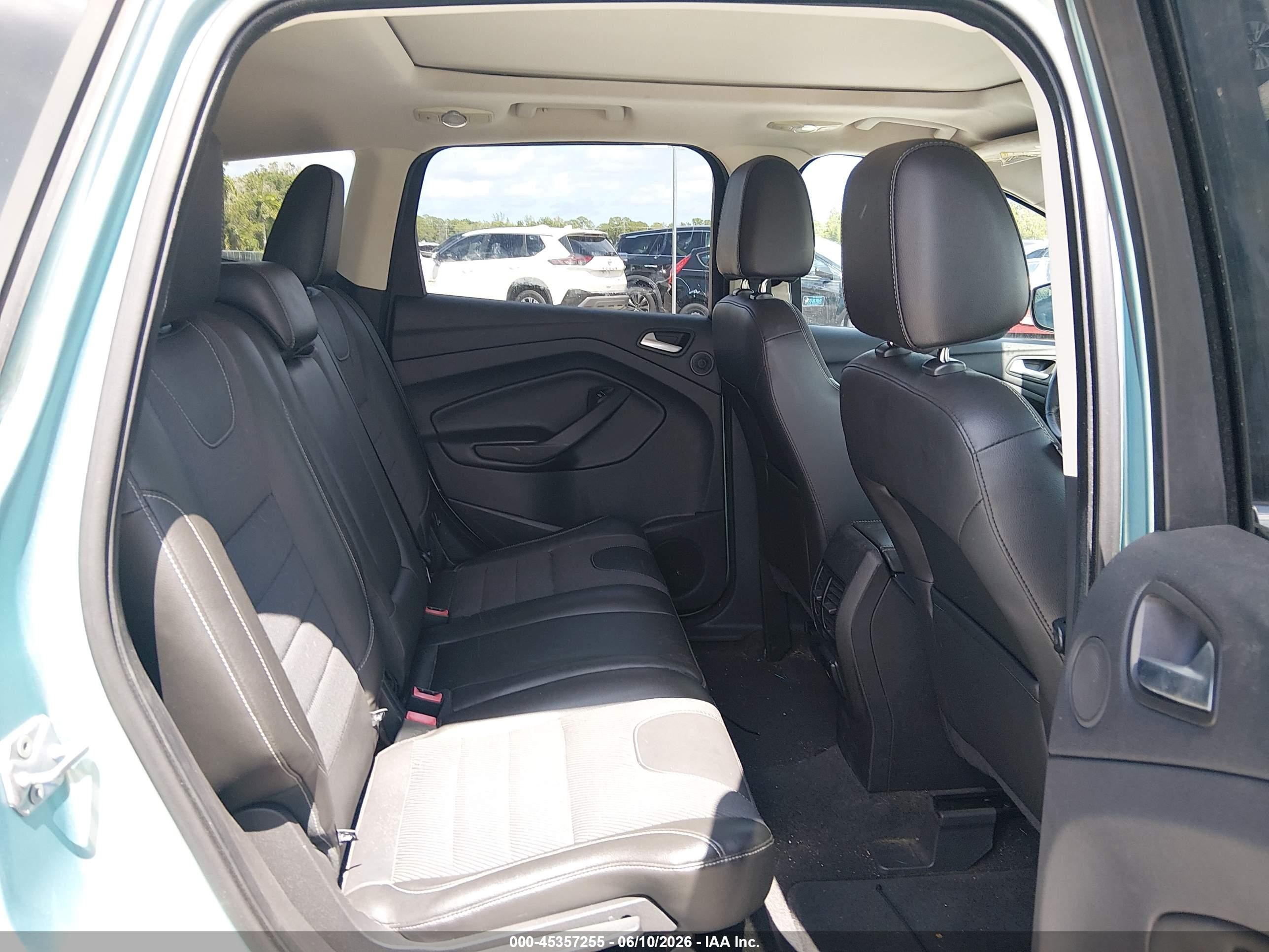 2013 Ford Escape Titanium Light Blue vin: 1FMCU0J96DUD33117