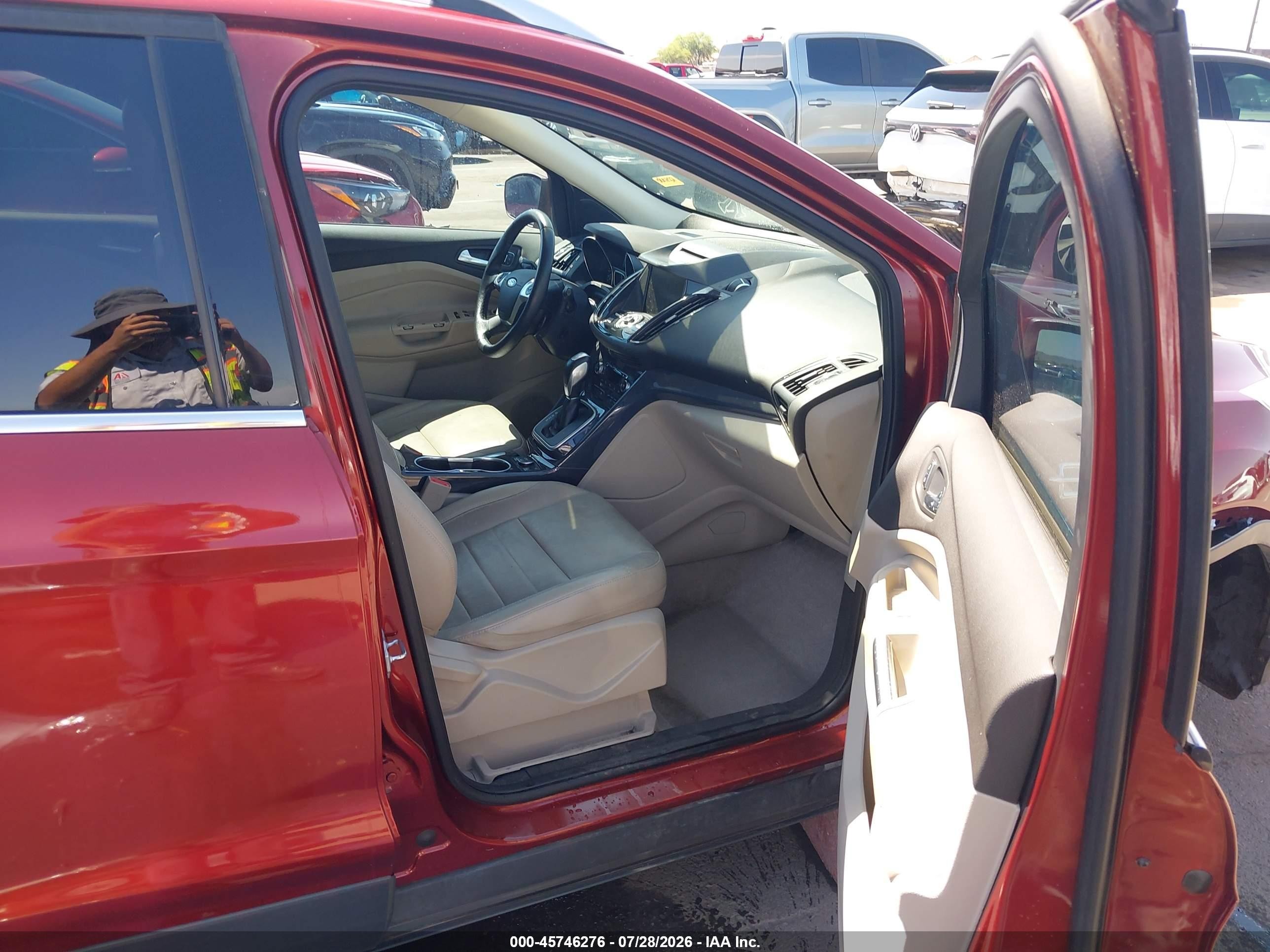 2014 Ford Escape Titanium Orange vin: 1FMCU0J96EUA05648