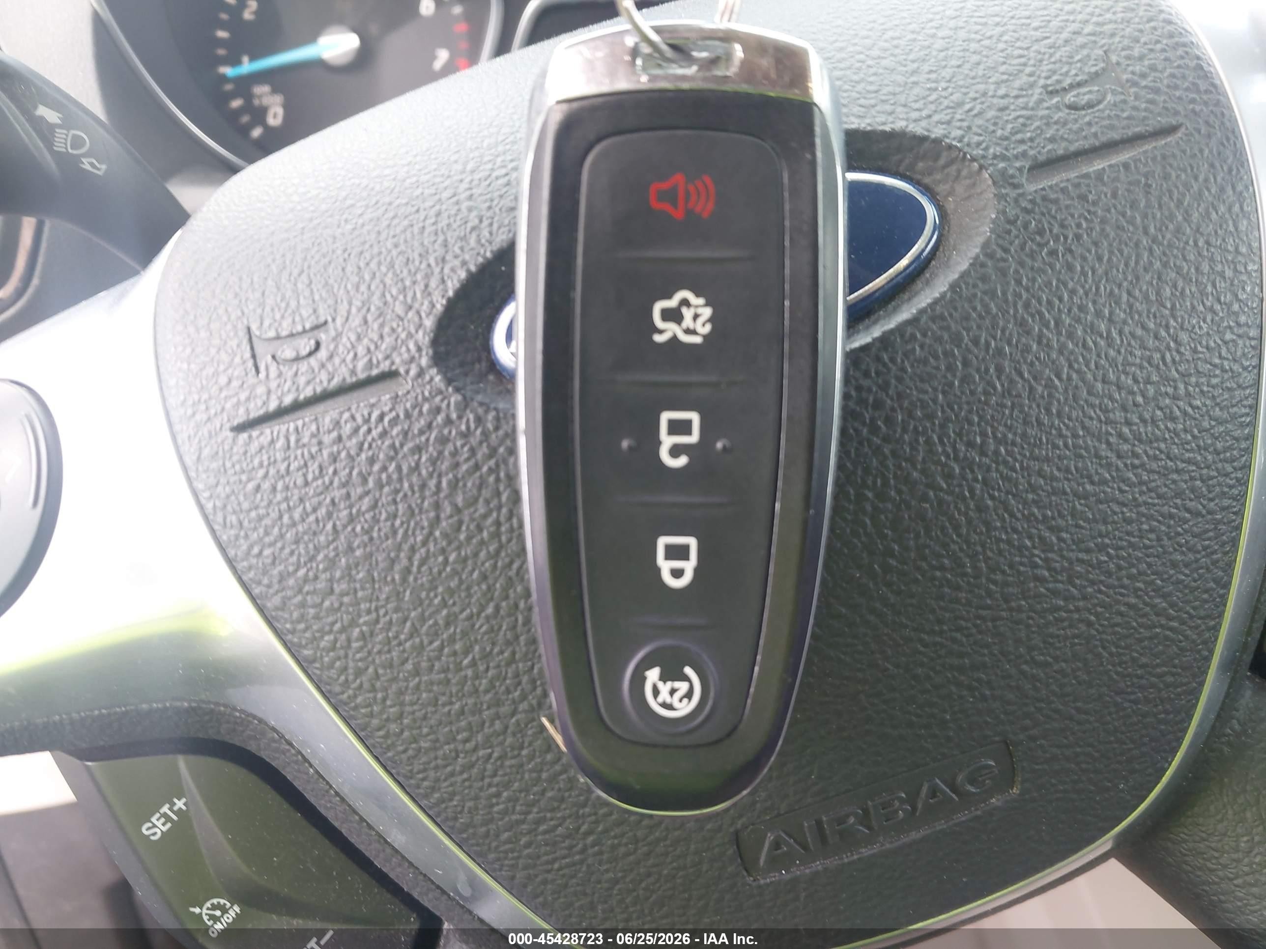 2014 Ford Escape Titanium Синий vin: 1FMCU0J96EUB44355