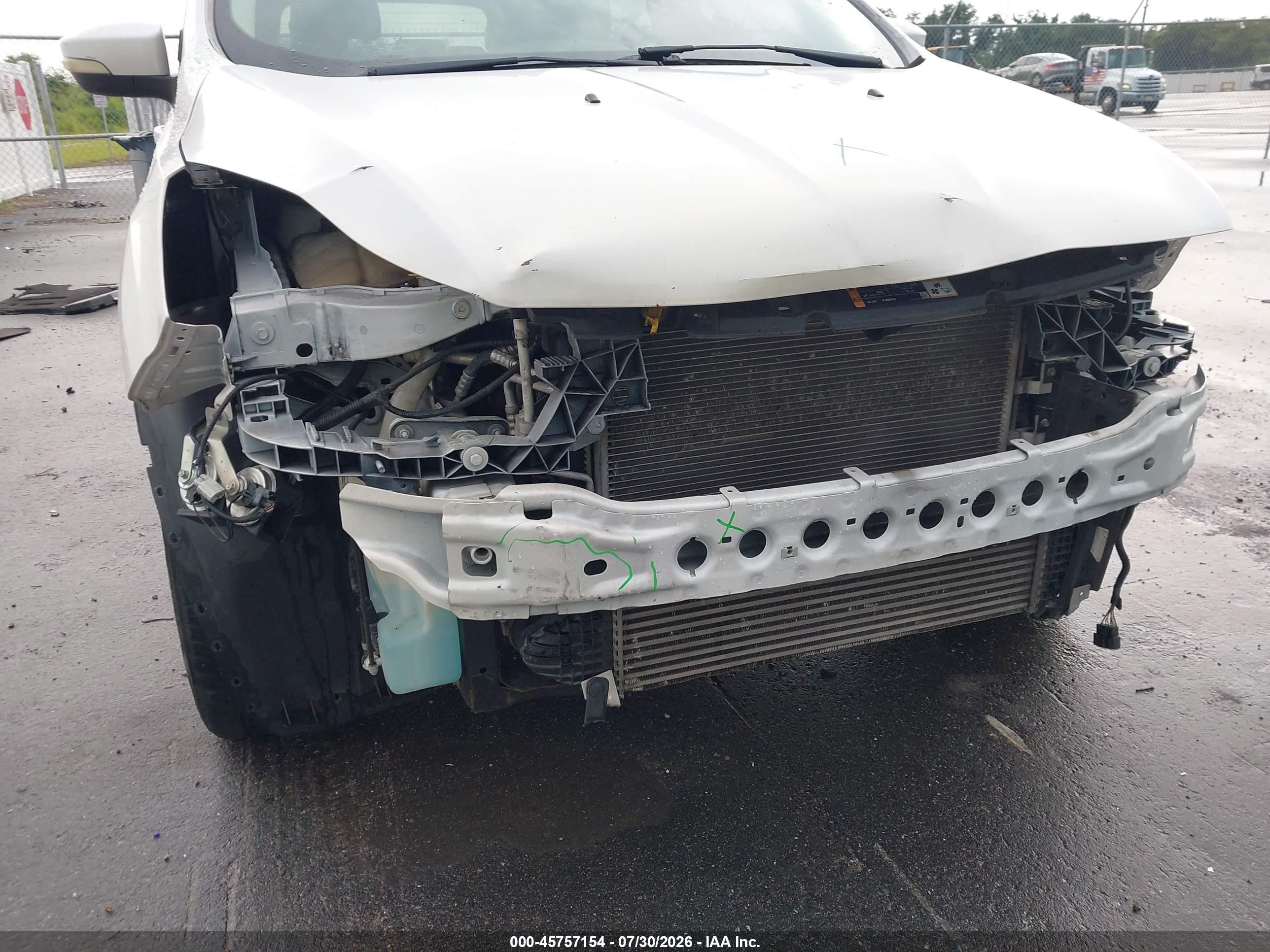 2014 Ford Escape Titanium White vin: 1FMCU0J96EUB66274