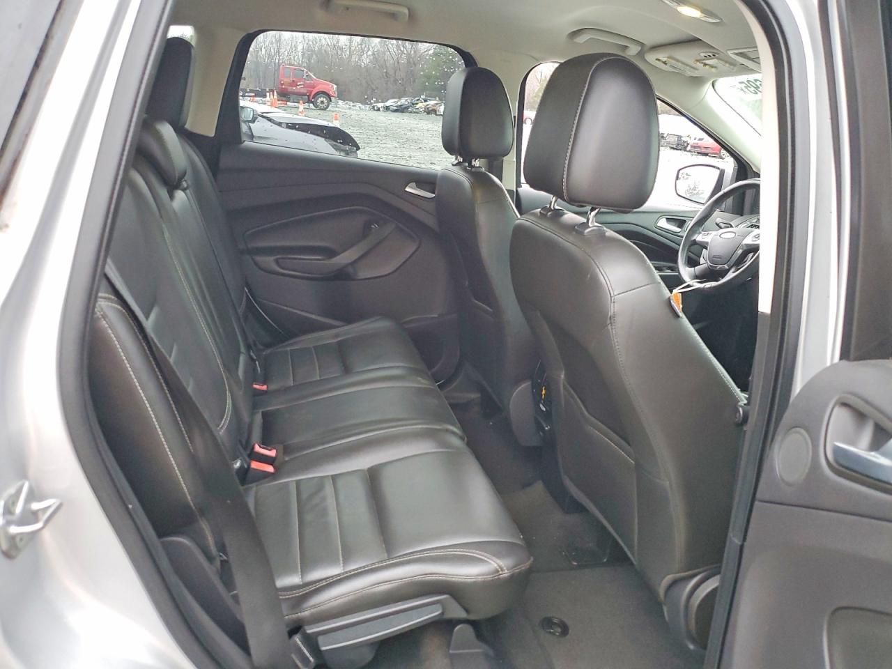 2014 Ford Escort Gray vin: 1FMCU0J96EUB73662