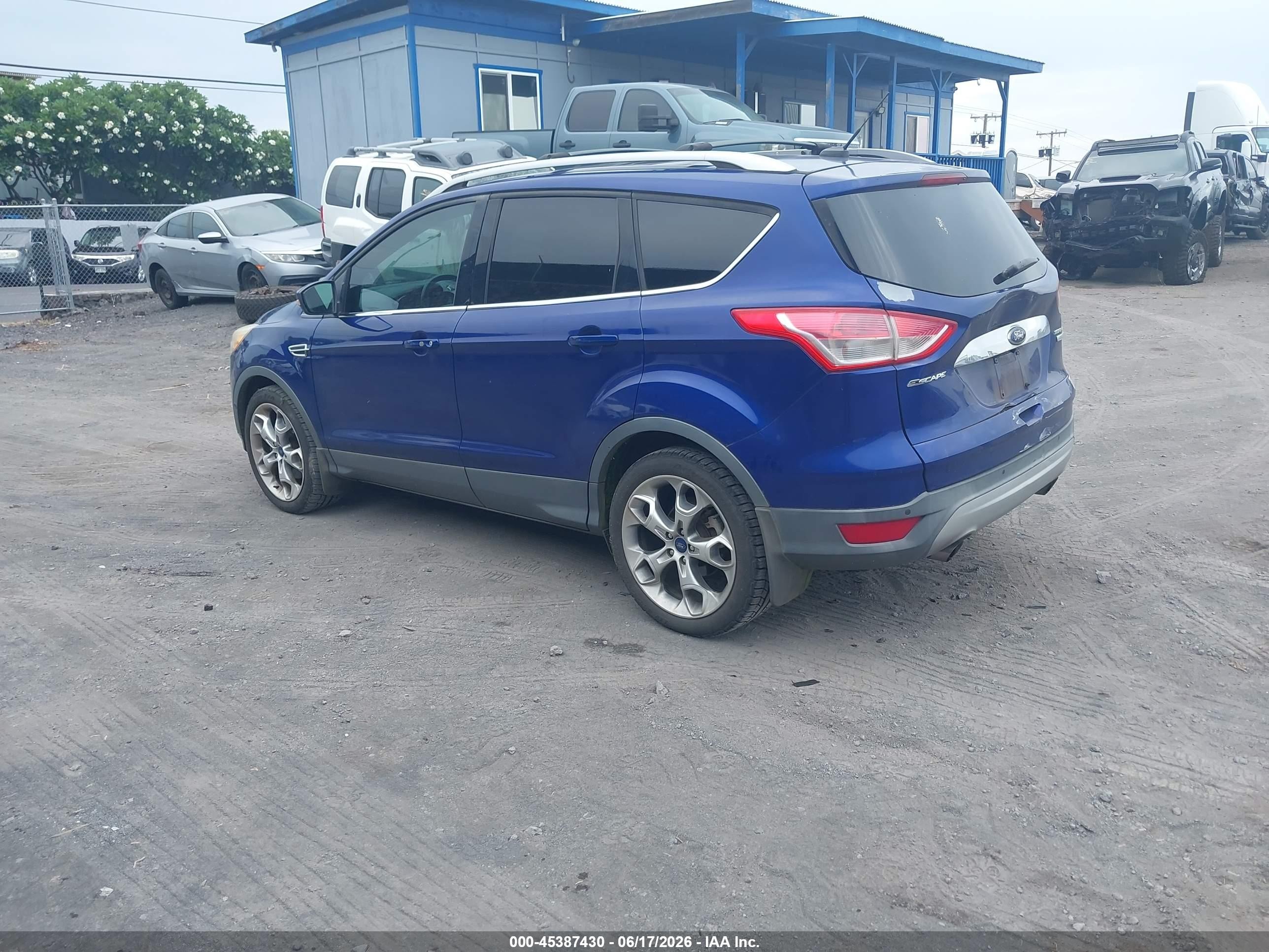 2014 Ford Escape Titanium Синий vin: 1FMCU0J96EUD09515