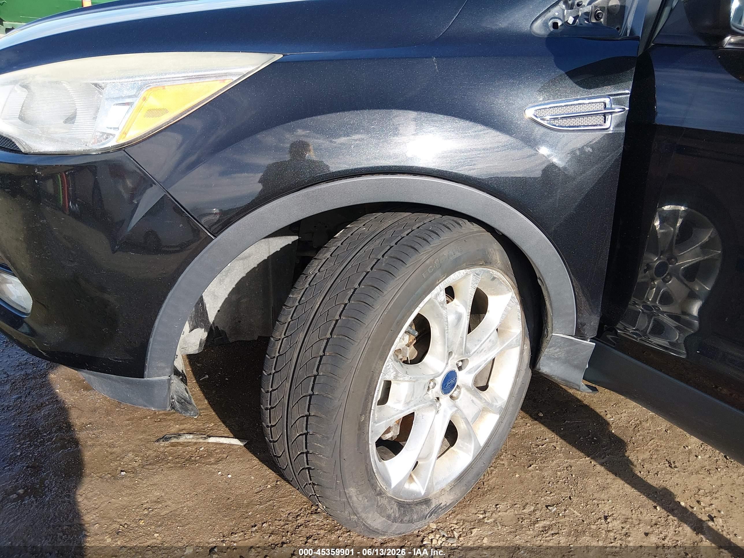 2014 Ford Escape Titanium Black vin: 1FMCU0J96EUD24502