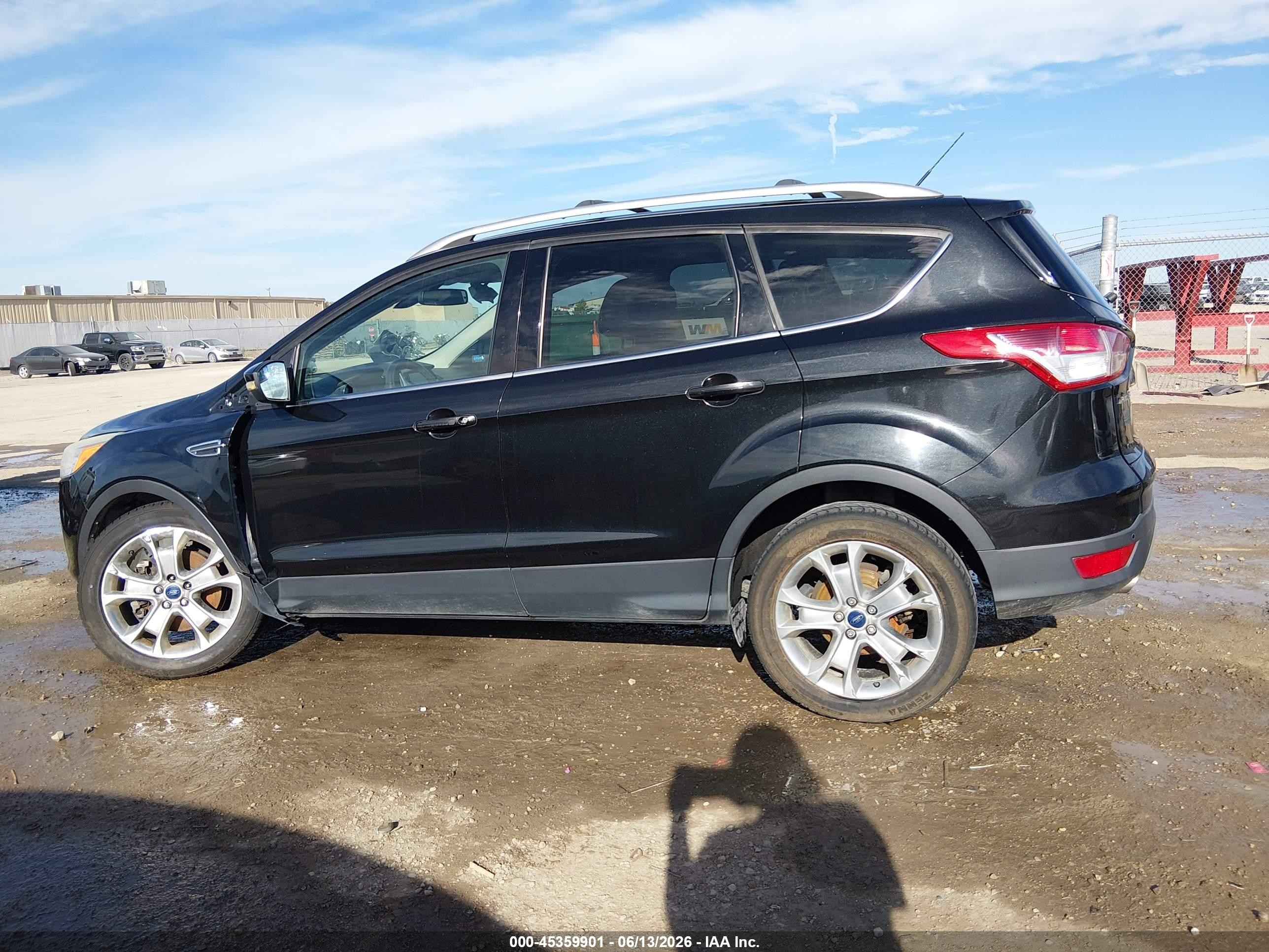 2014 Ford Escape Titanium Black vin: 1FMCU0J96EUD24502