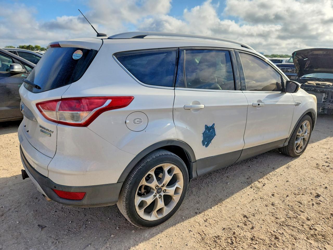 2014 Ford Escape Titanium White vin: 1FMCU0J96EUD57838