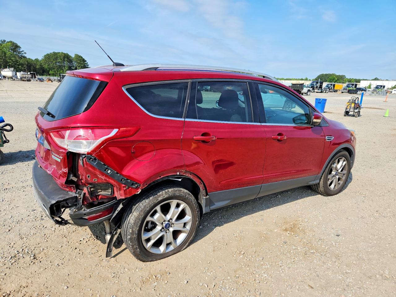 2015 Ford Escape Titanium Burgundy vin: 1FMCU0J96FUA14481