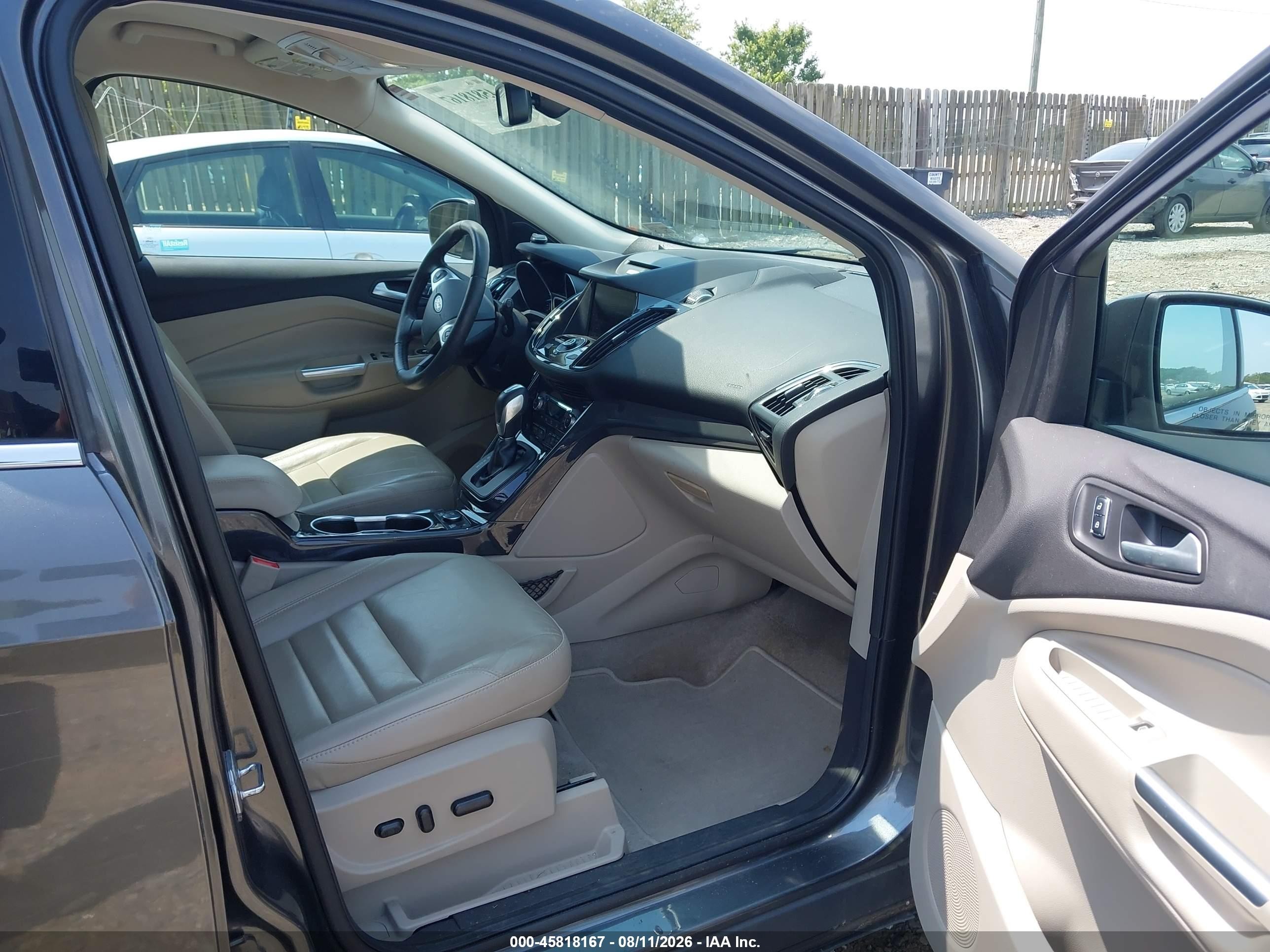 2015 Ford Escape Titanium Серый vin: 1FMCU0J96FUB69242