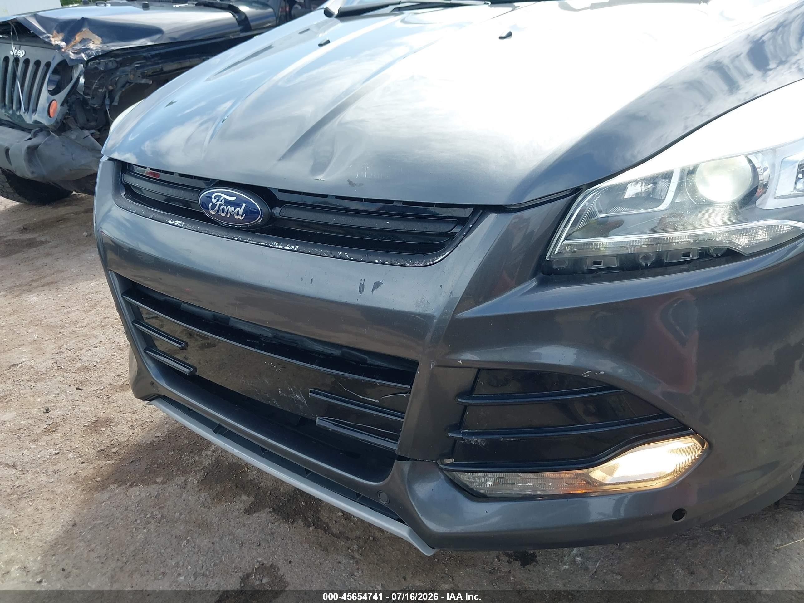 2015 Ford Escape Titanium Gray vin: 1FMCU0J96FUB80600