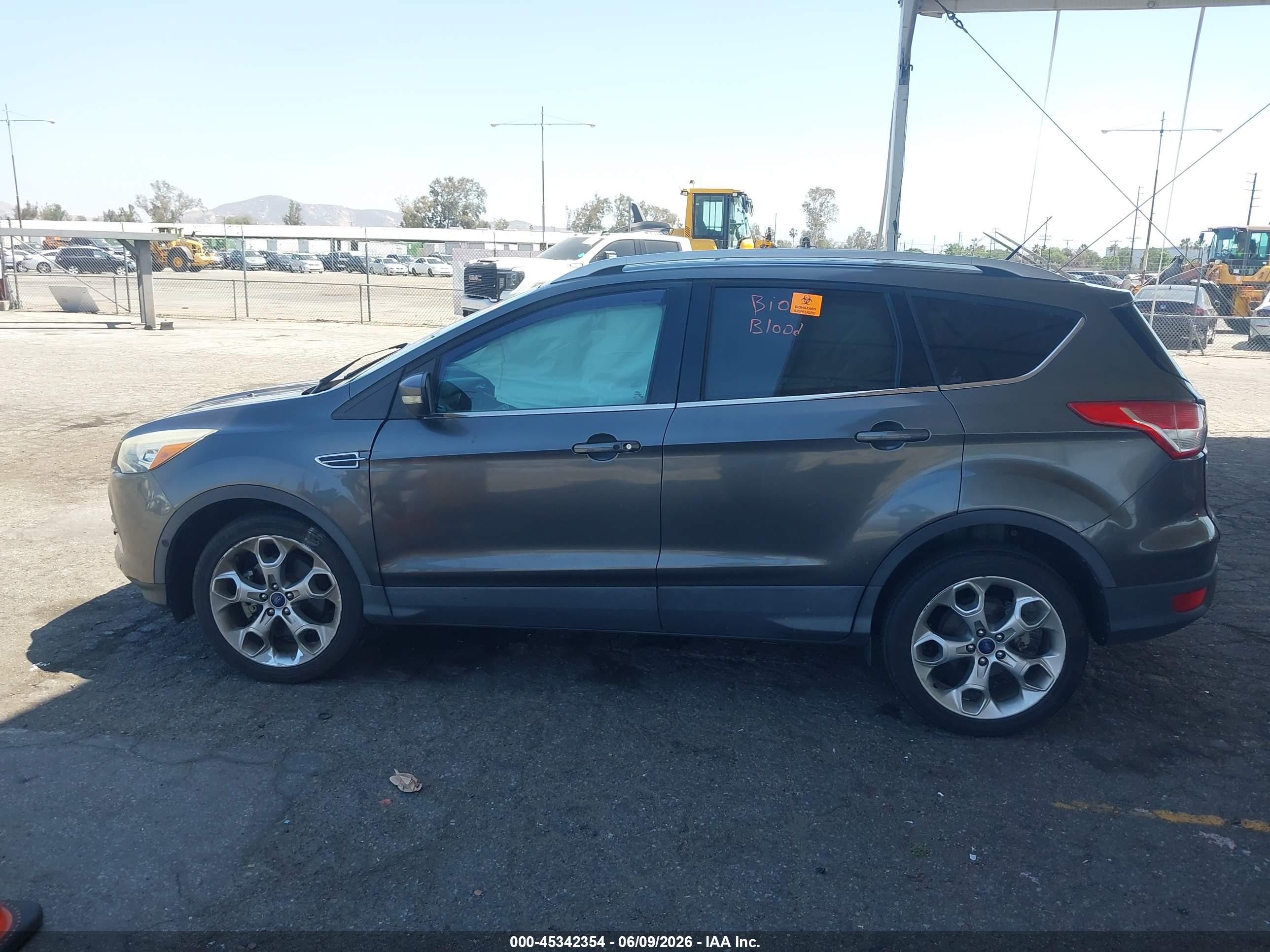 2015 Ford Escape Titanium Gray vin: 1FMCU0J96FUC80051