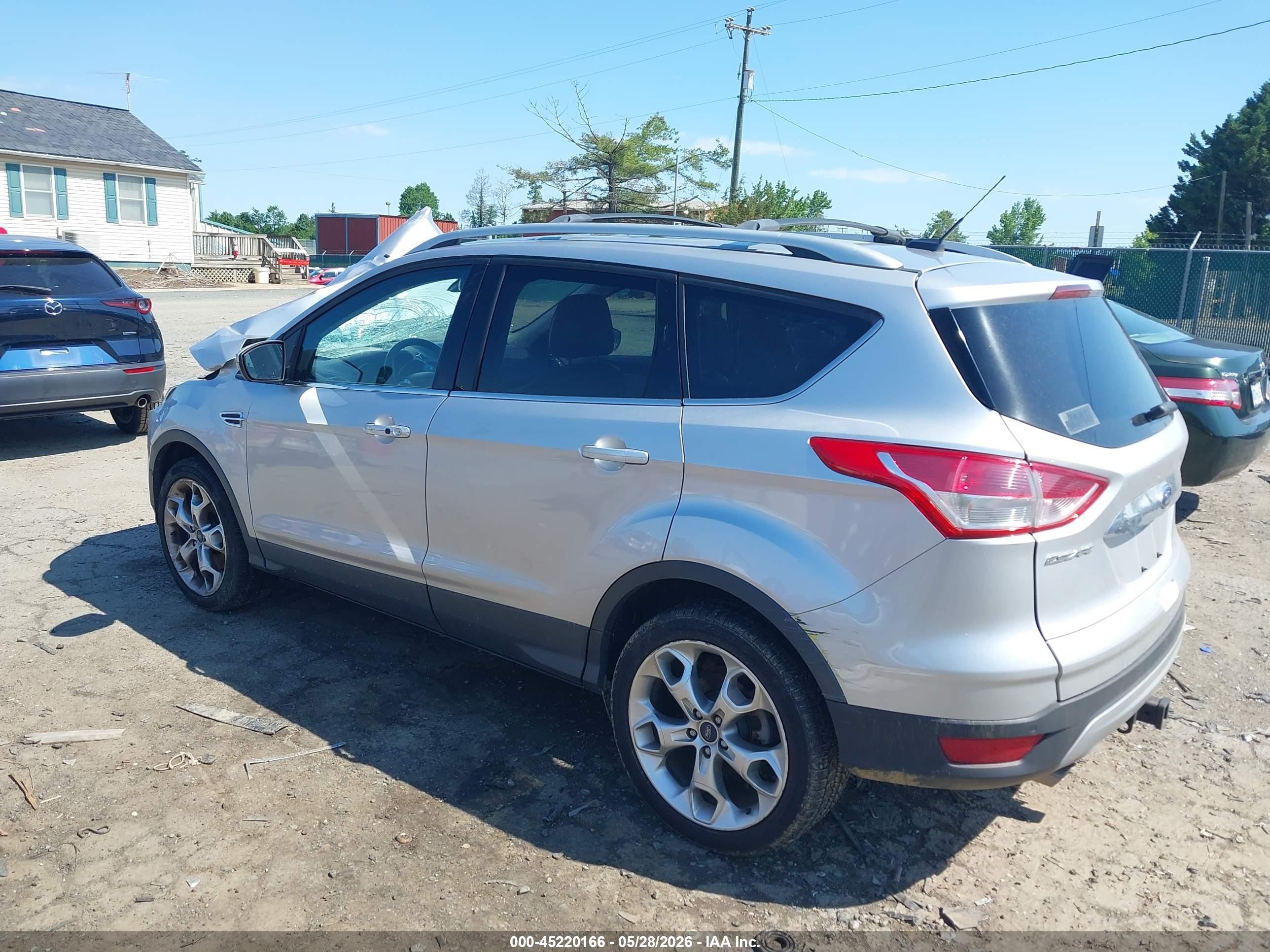 2016 Ford Escape Titanium Silver vin: 1FMCU0J96GUB67184
