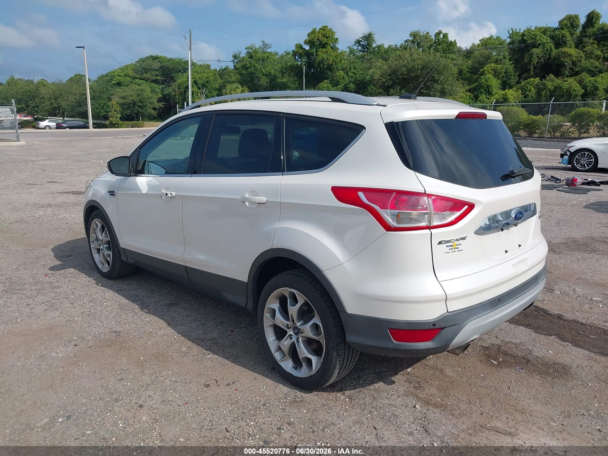 2014 Ford Escape Titanium Белый vin: 1FMCU0J97EUA35192