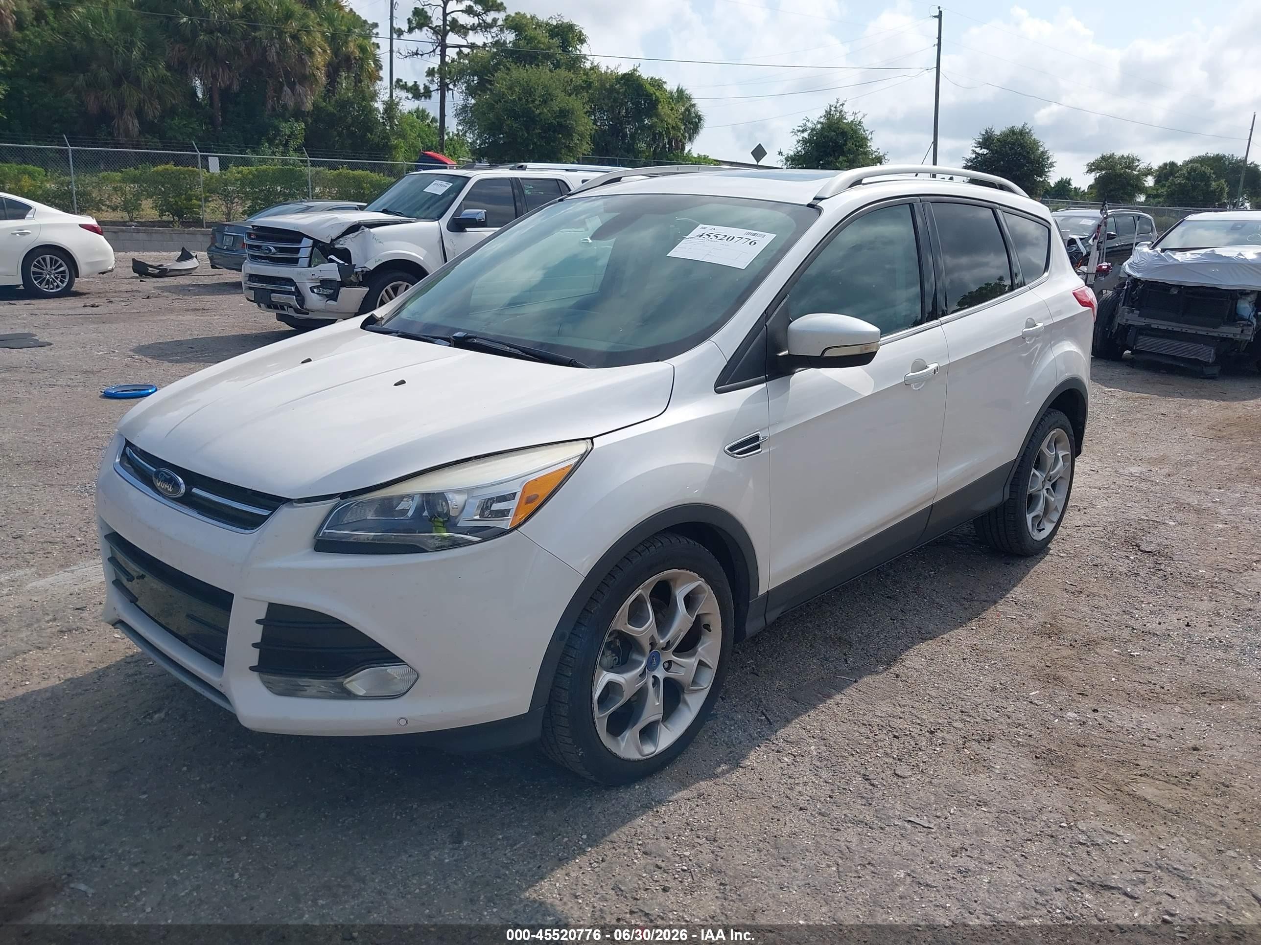 2014 Ford Escape Titanium Белый vin: 1FMCU0J97EUA35192