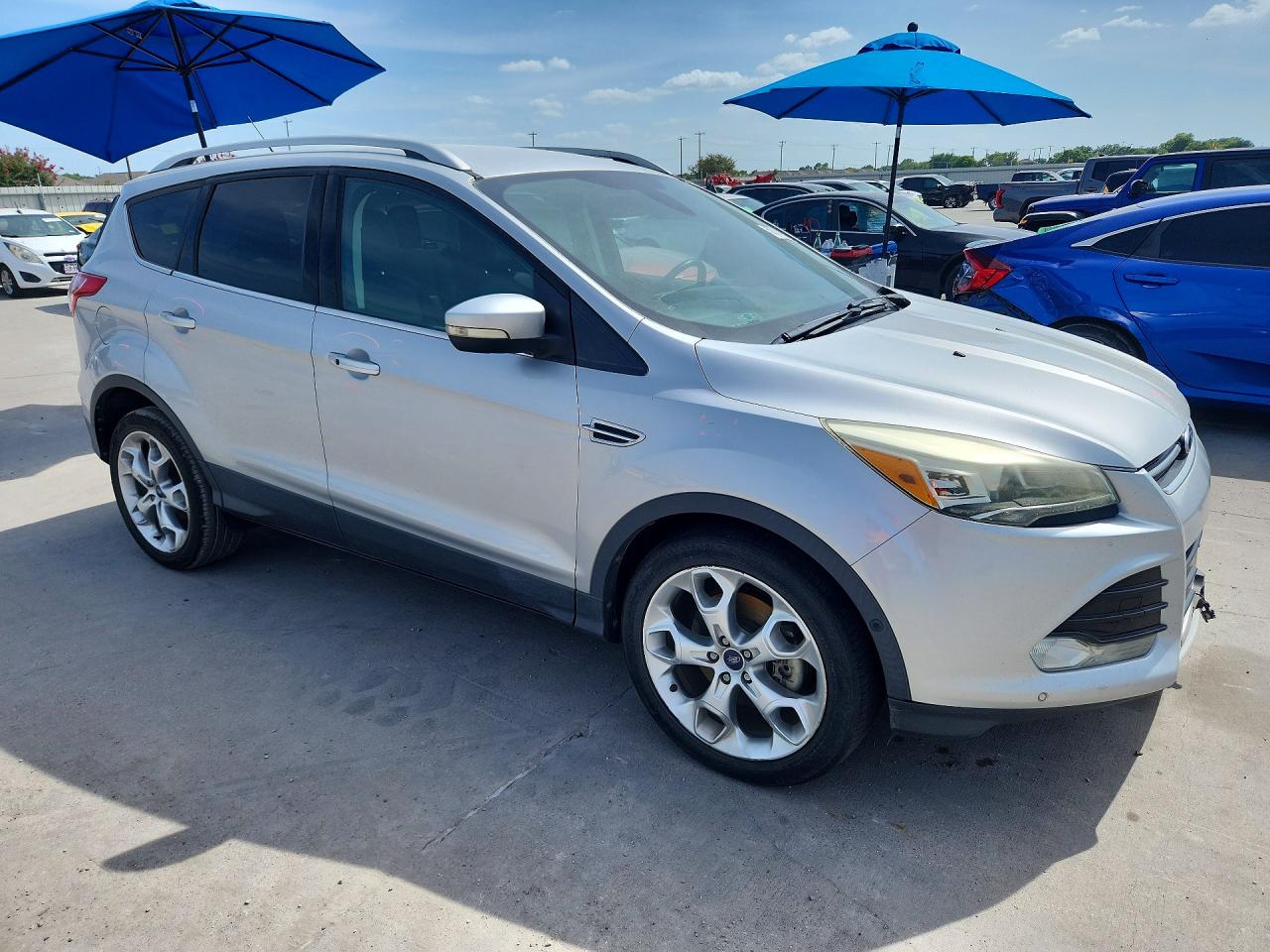 2014 Ford Escape Titanium White vin: 1FMCU0J97EUA76700