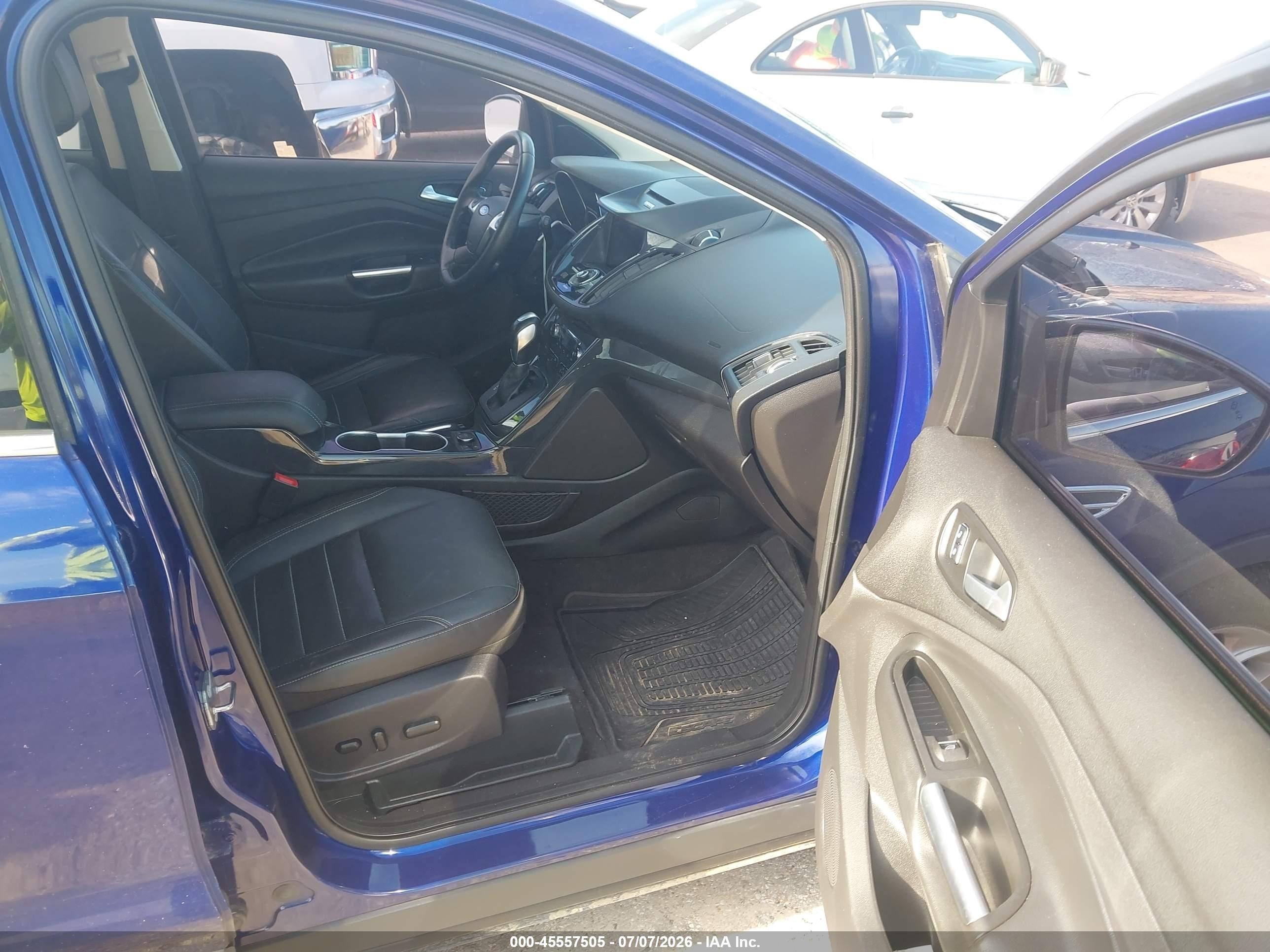 2015 Ford Escape Titanium Blue vin: 1FMCU0J97FUB05095