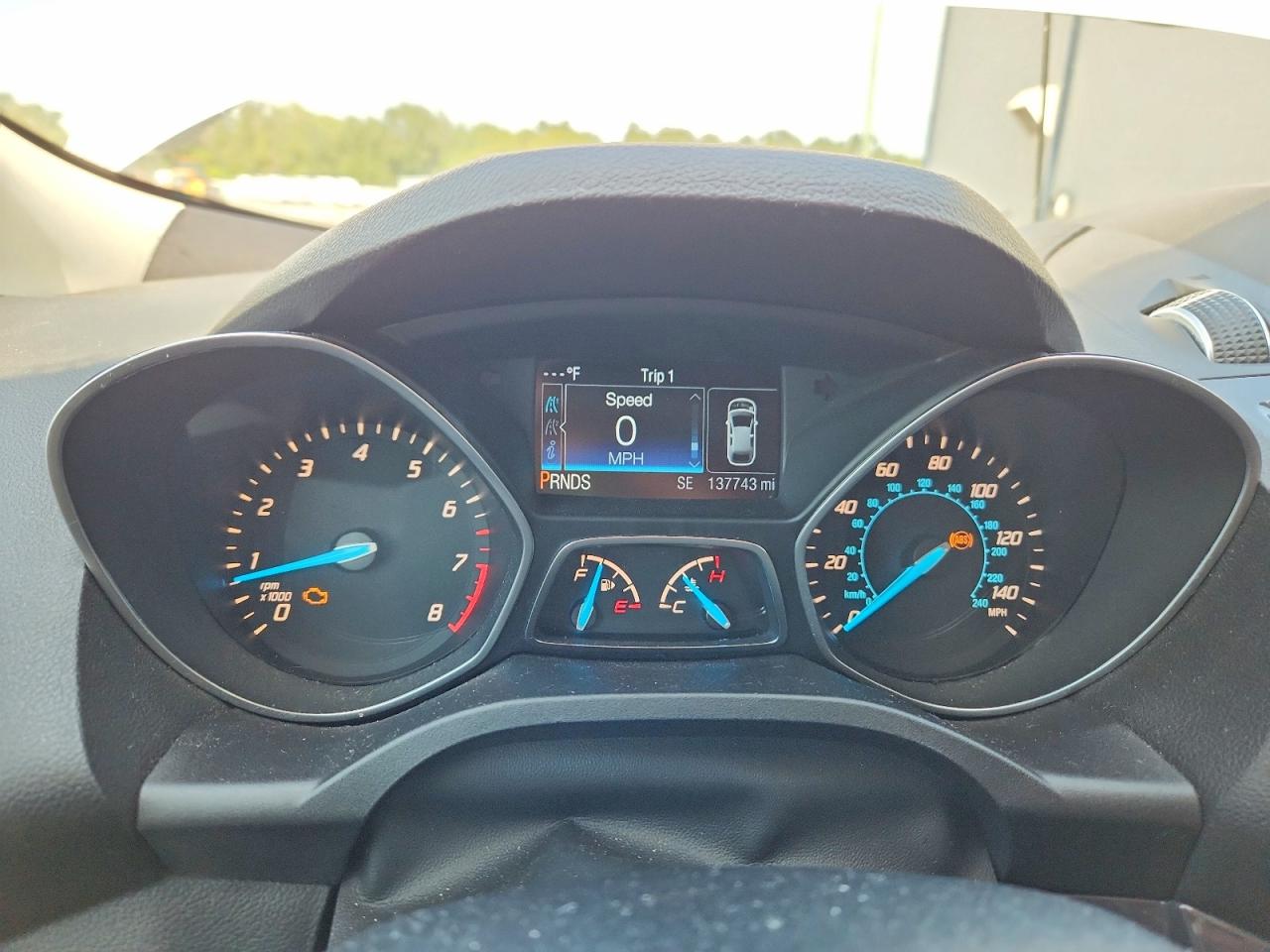 2015 Ford Escape Titanium Белый vin: 1FMCU0J97FUB71436