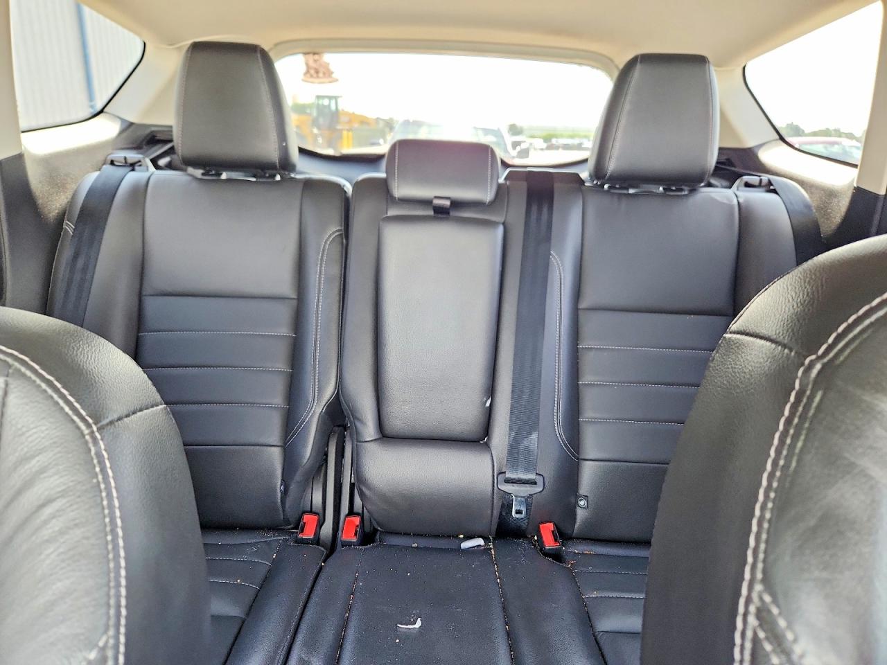 2015 Ford Escape Titanium Белый vin: 1FMCU0J97FUB71436