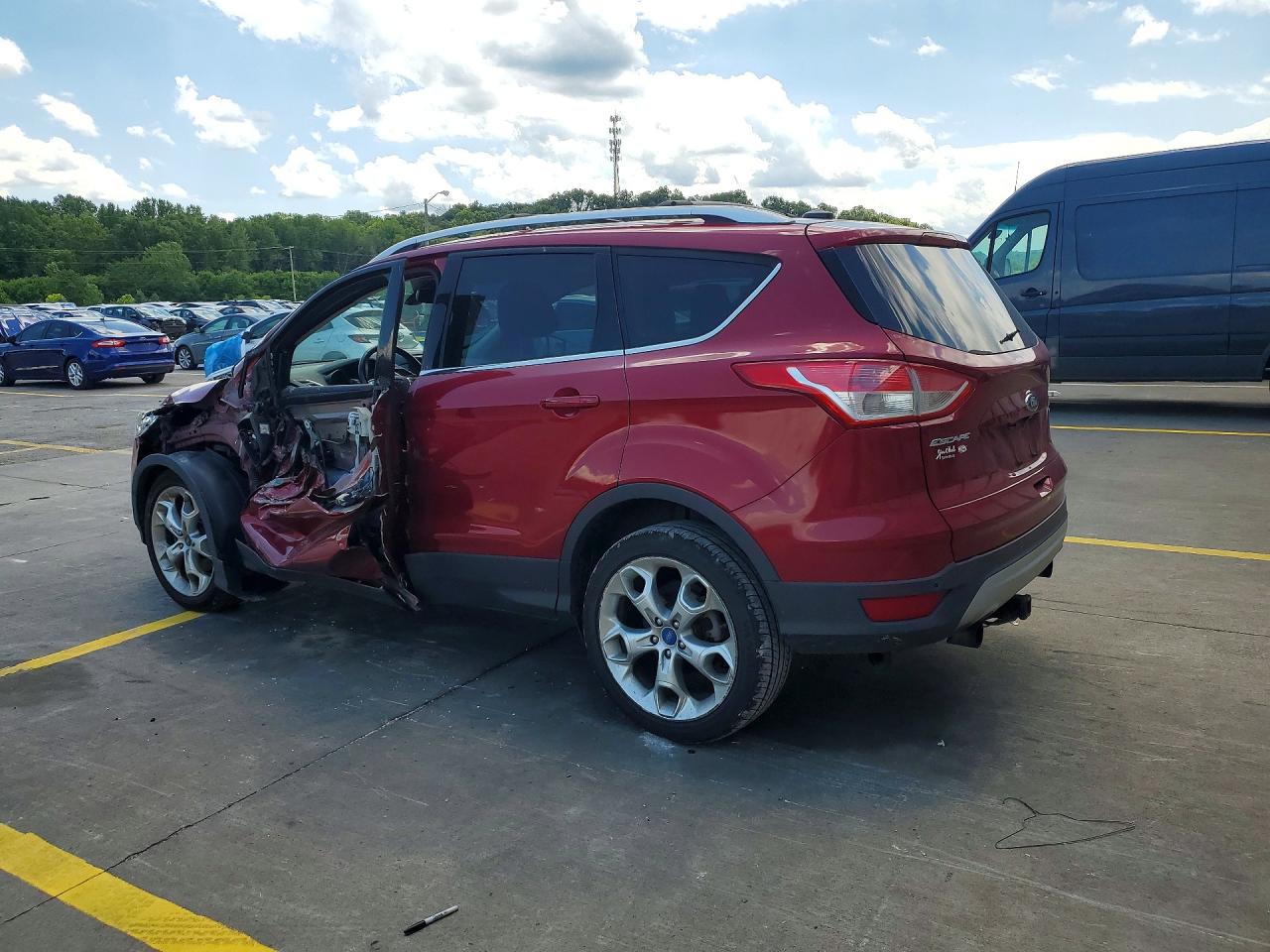 2013 Ford Escape Titanium Red vin: 1FMCU0J98DUA85114