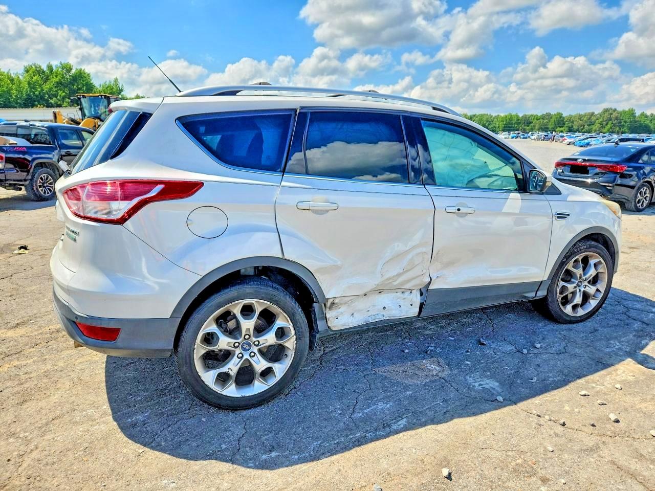 2013 Ford Escape Titanium Белый vin: 1FMCU0J98DUB14286