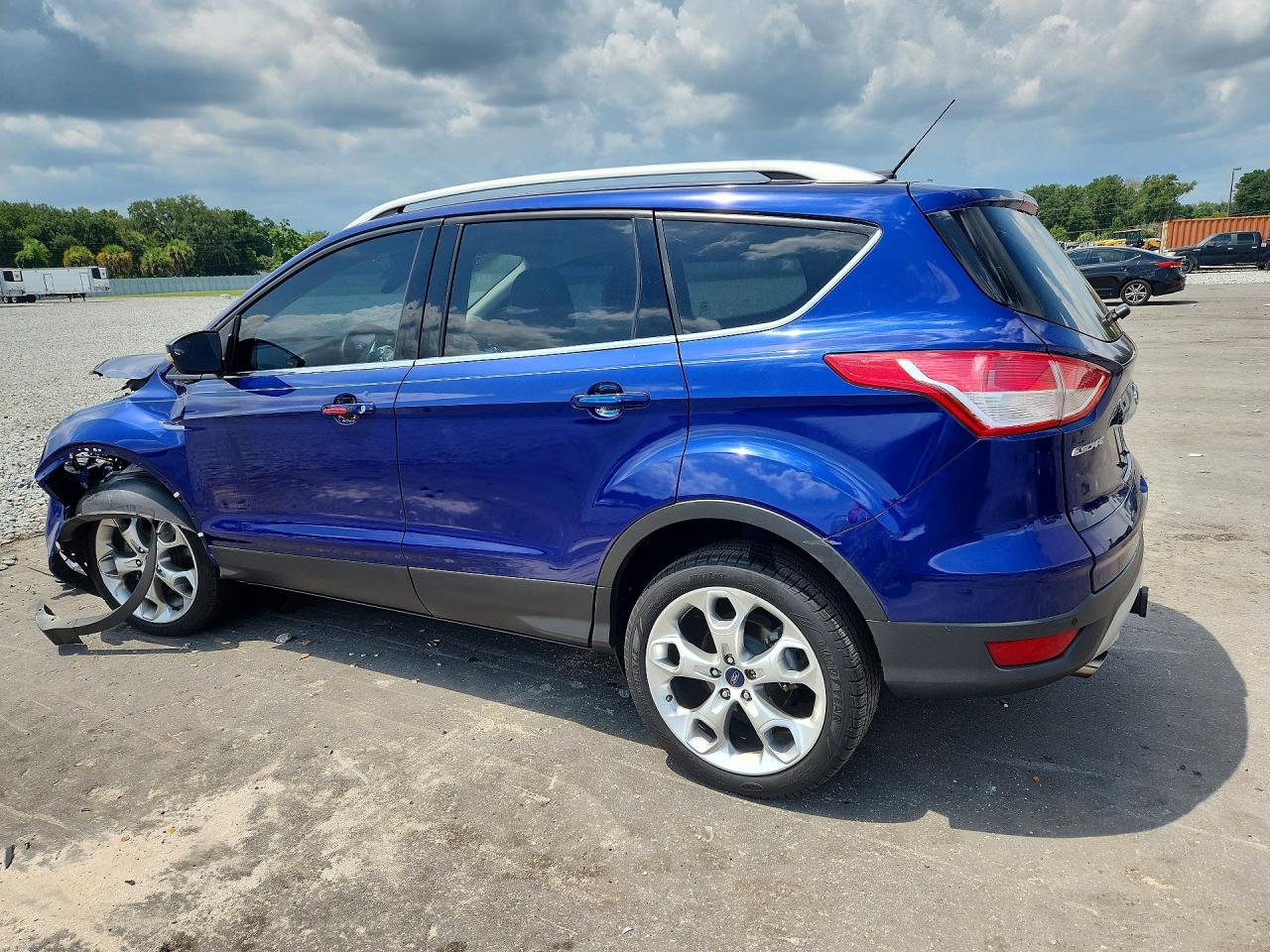 2014 Ford Escape Titanium Blue vin: 1FMCU0J98EUB56085