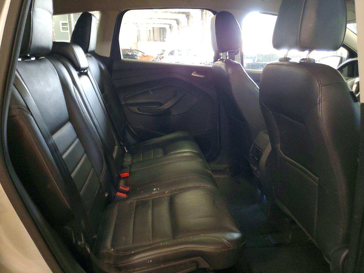 2014 Ford Escape Titanium Silver vin: 1FMCU0J98EUB98868