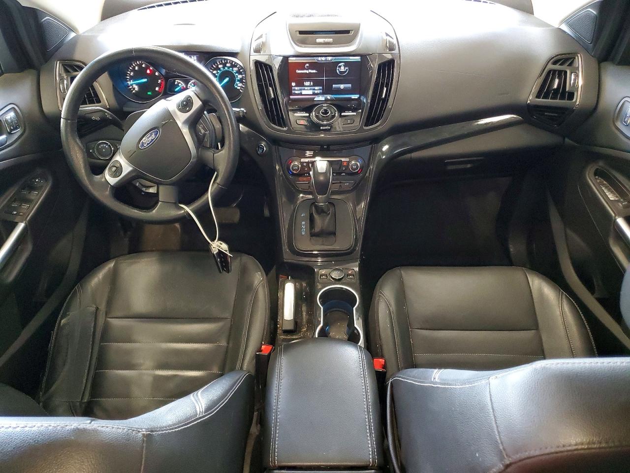 2014 Ford Escape Titanium Silver vin: 1FMCU0J98EUB98868