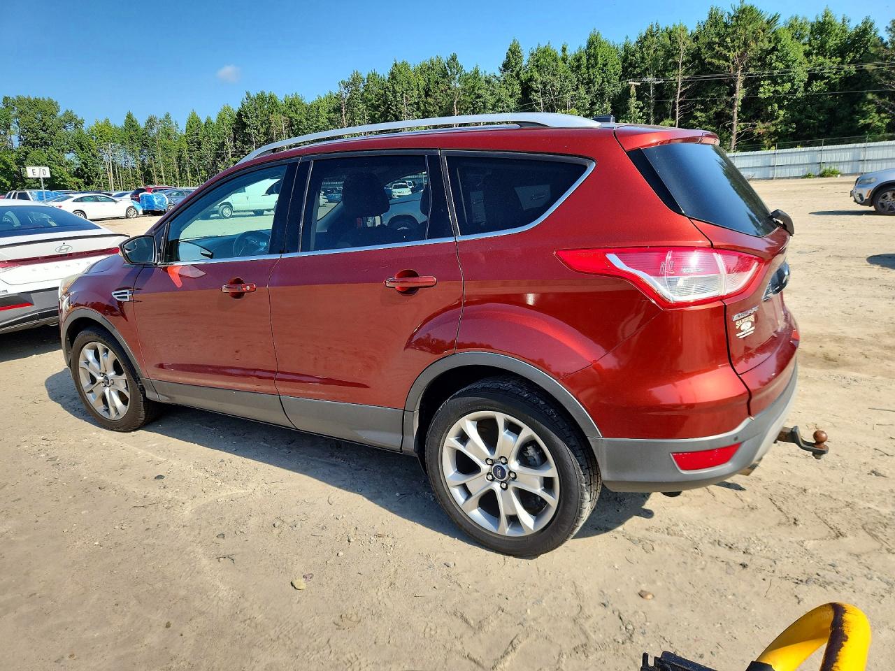 2014 Ford Escape Titanium Red vin: 1FMCU0J98EUD69201