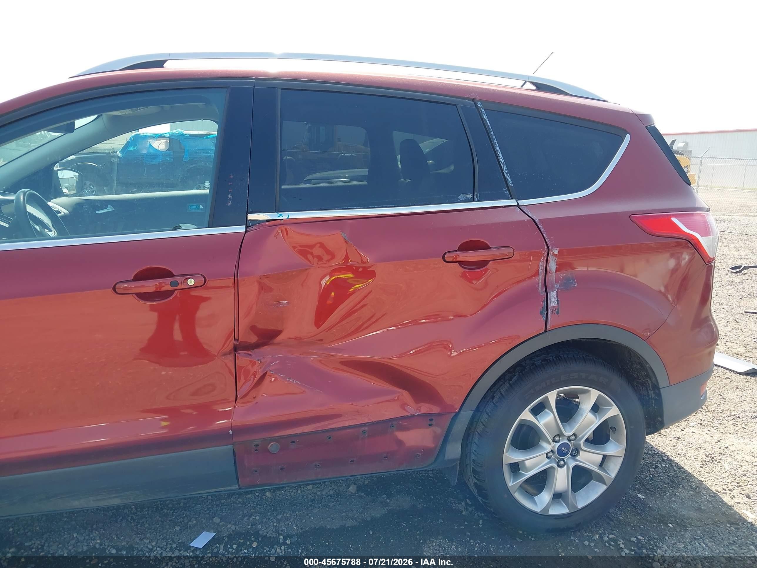 2015 Ford Escape Titanium Оранжевый vin: 1FMCU0J98FUA53718