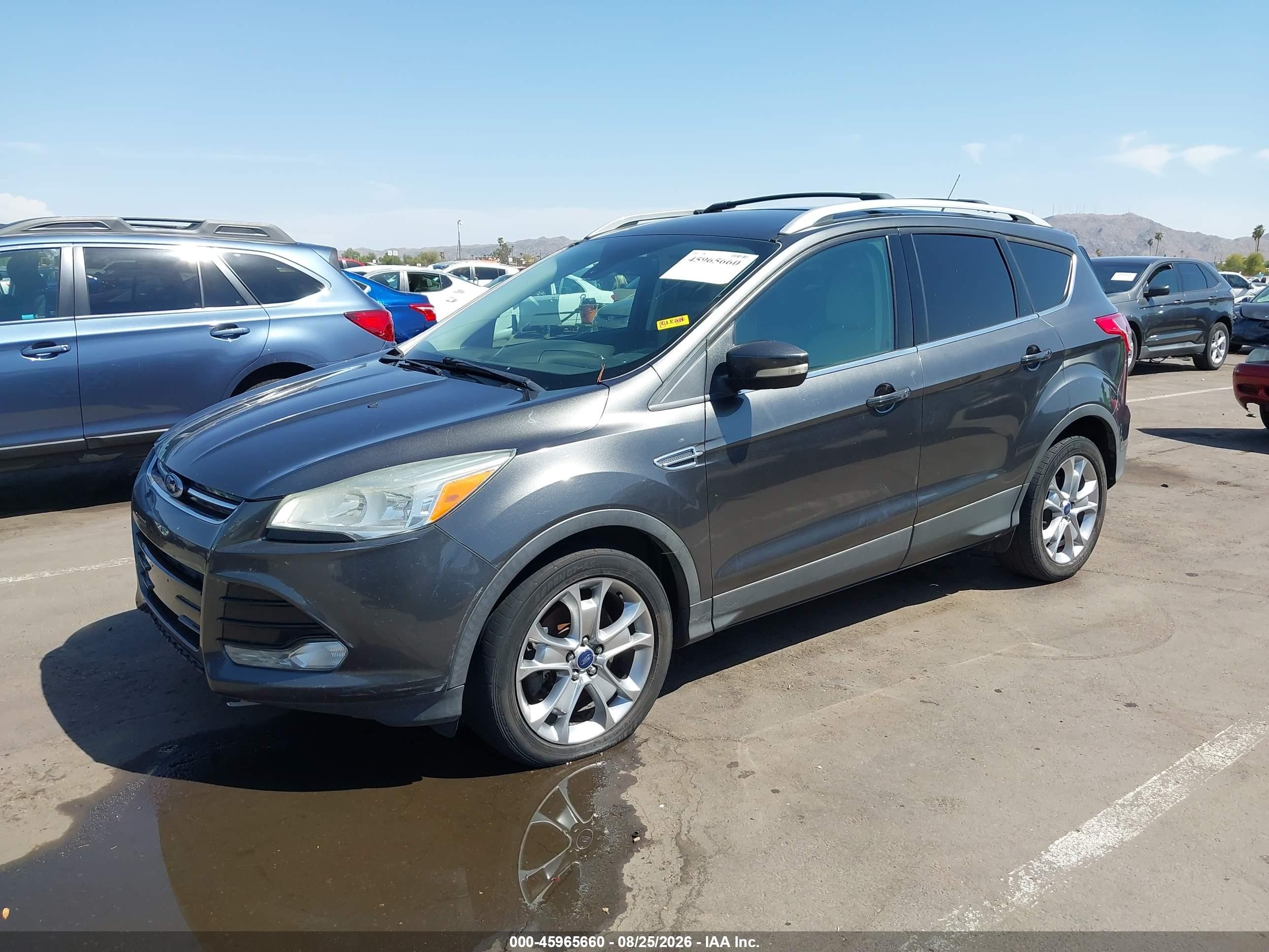 2015 Ford Escape Titanium Серебряный vin: 1FMCU0J98FUB63068