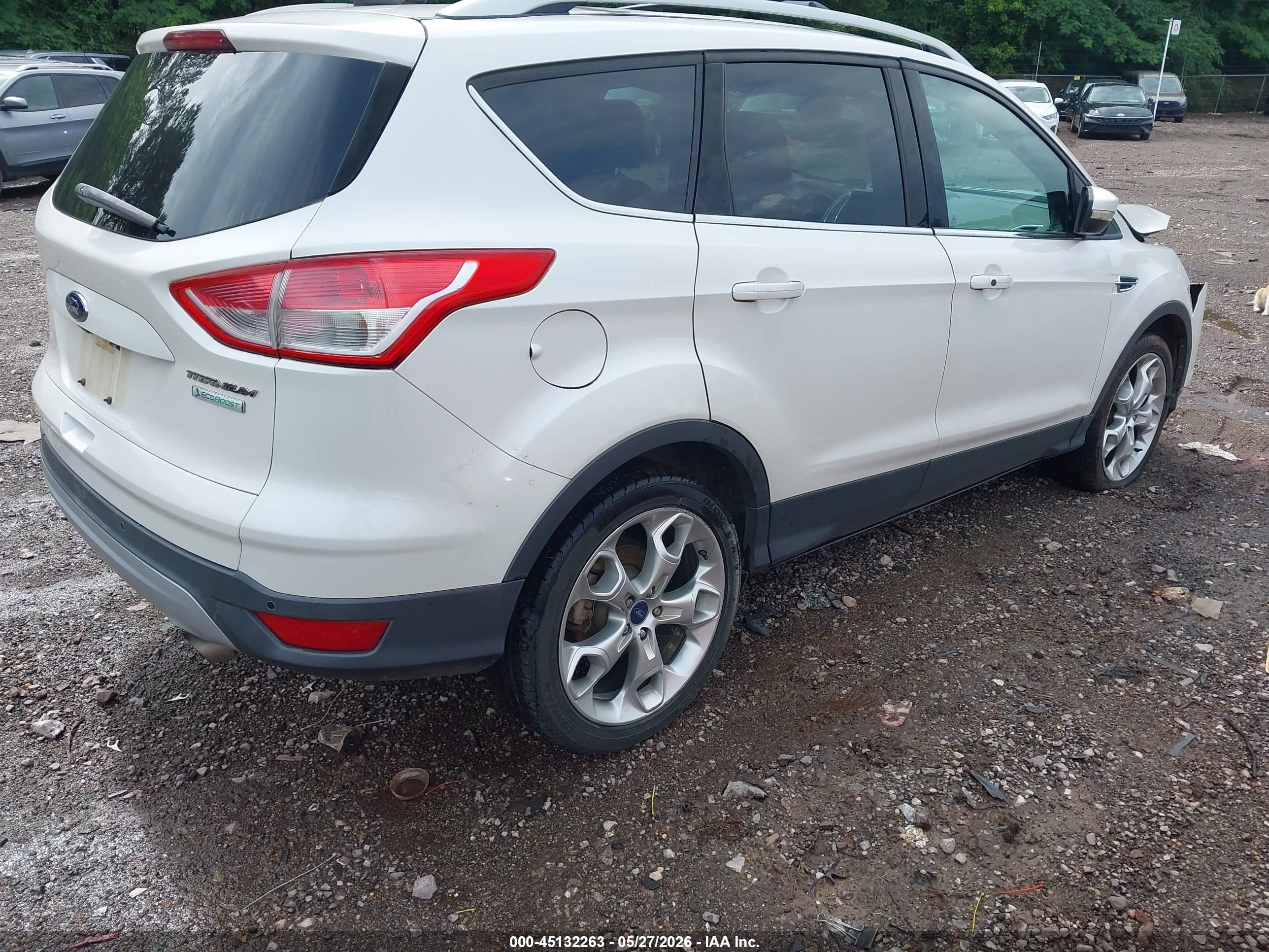 2013 Ford Escape Titanium White vin: 1FMCU0J99DUB12594