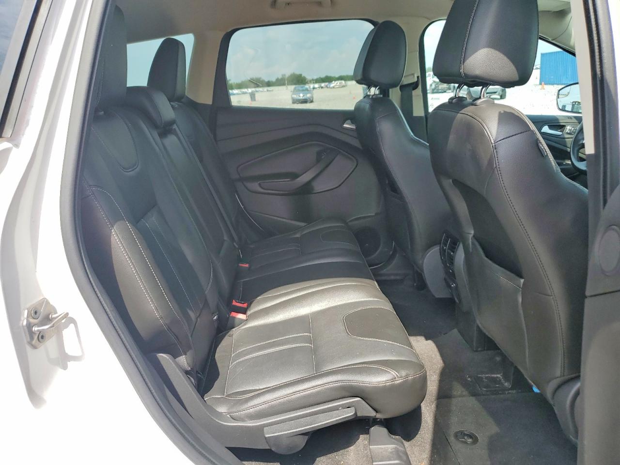2013 Ford Escape Titanium White vin: 1FMCU0J99DUC40012