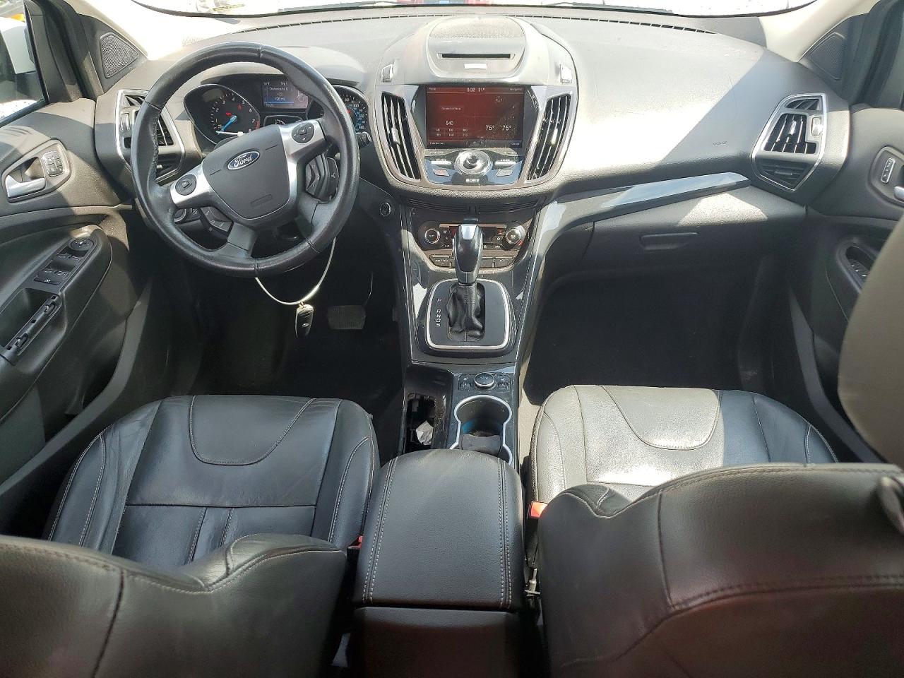 2013 Ford Escape Titanium White vin: 1FMCU0J99DUC40012