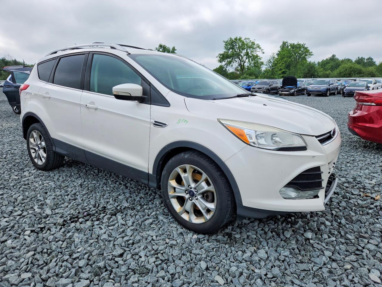 2014 Ford Escape Titanium White vin: 1FMCU0J99EUB25542