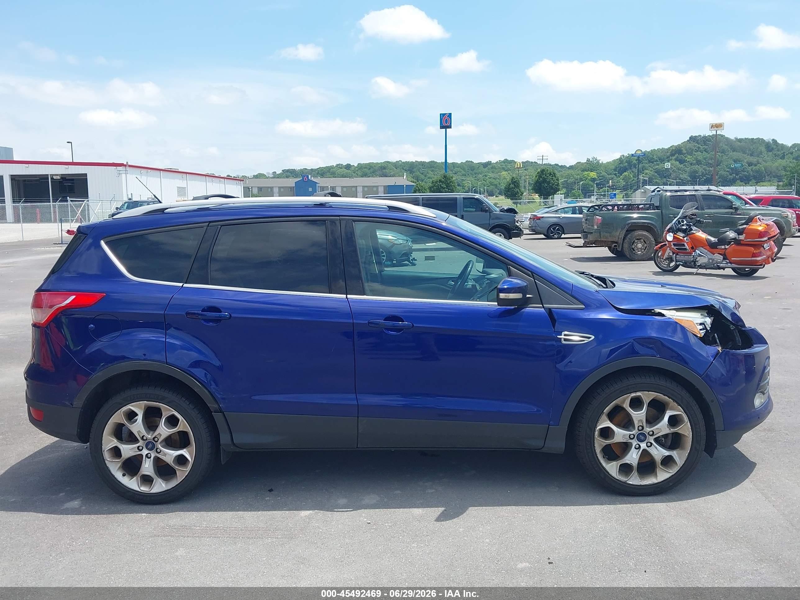 2014 Ford Escape Titanium Blue vin: 1FMCU0J99EUB62767