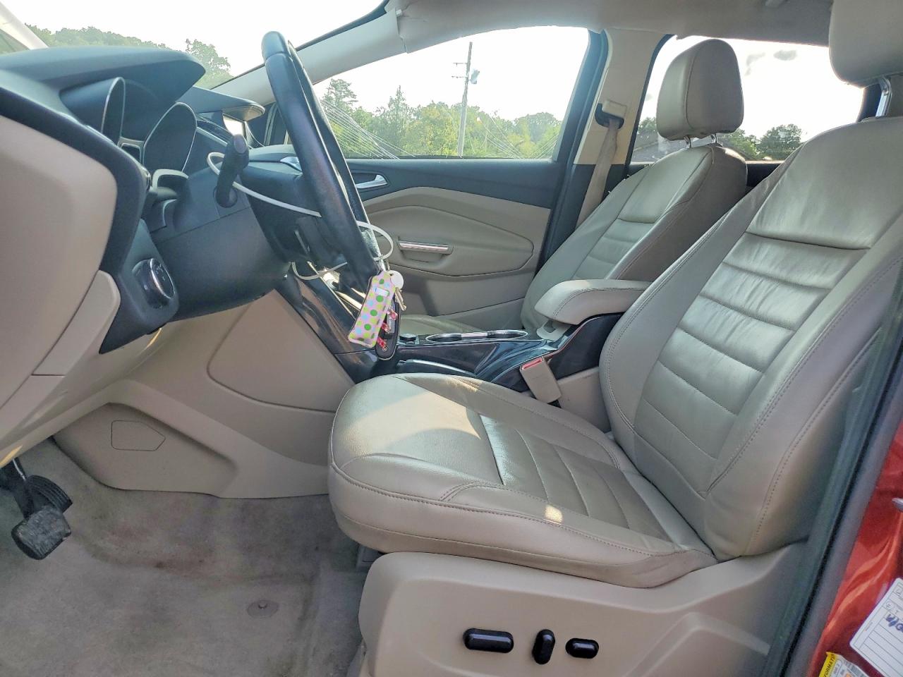 2015 Ford Escape Titanium Burgundy vin: 1FMCU0J99FUA69023