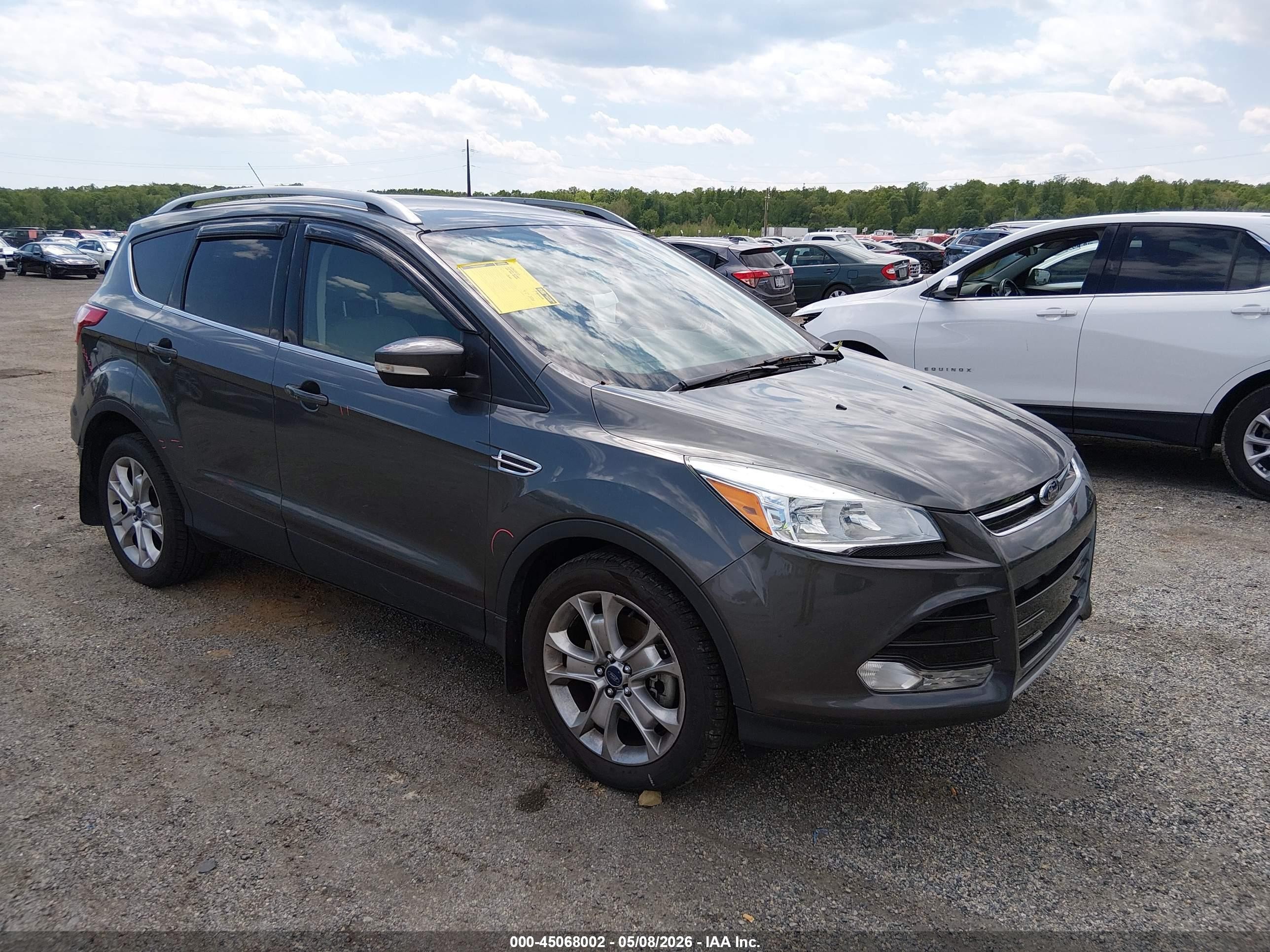 1FMCU0J99FUA88624
